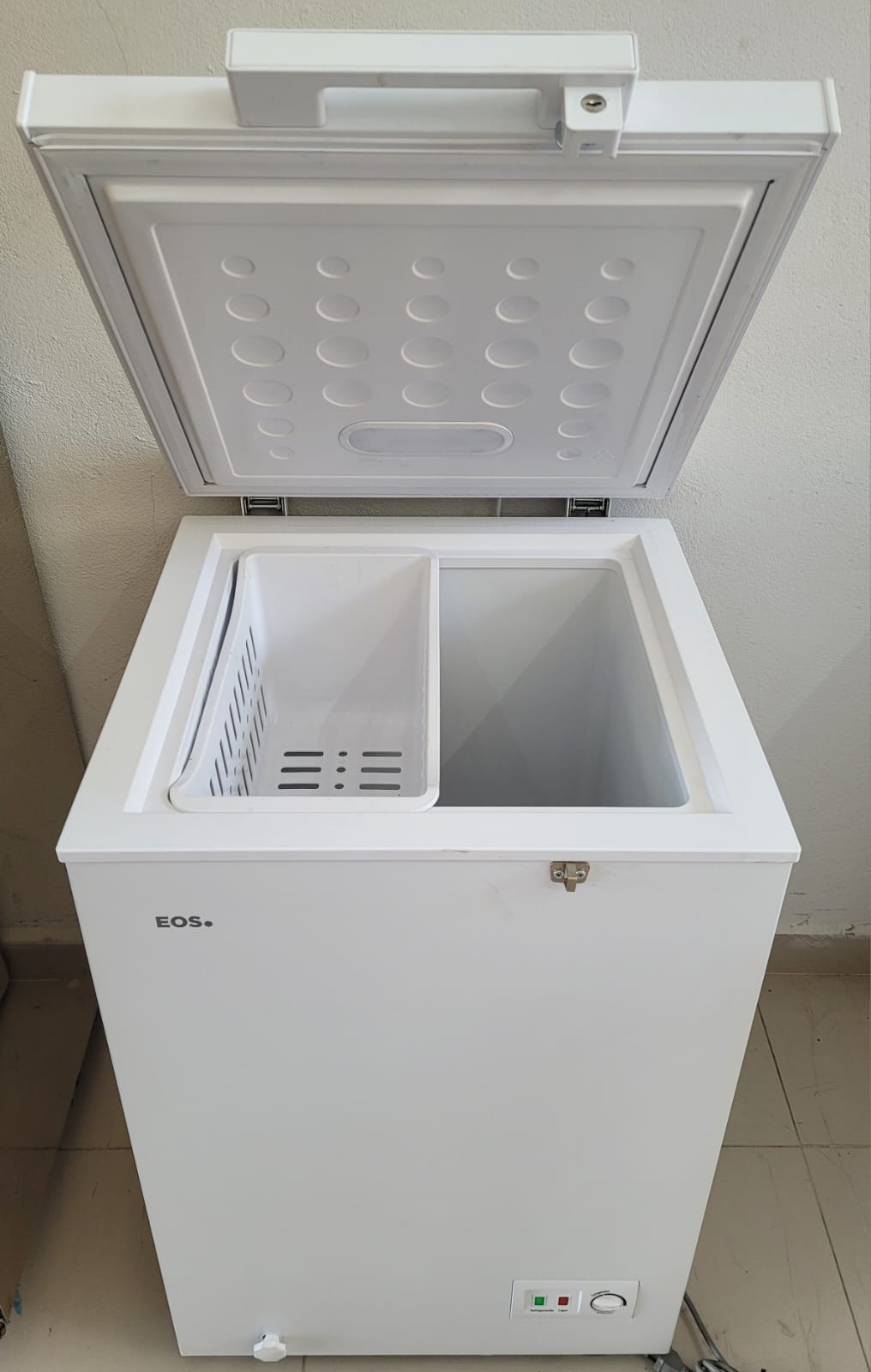 Freezer e Conservador Horizontal 110 Litros EFH120X 220v Branco EOS