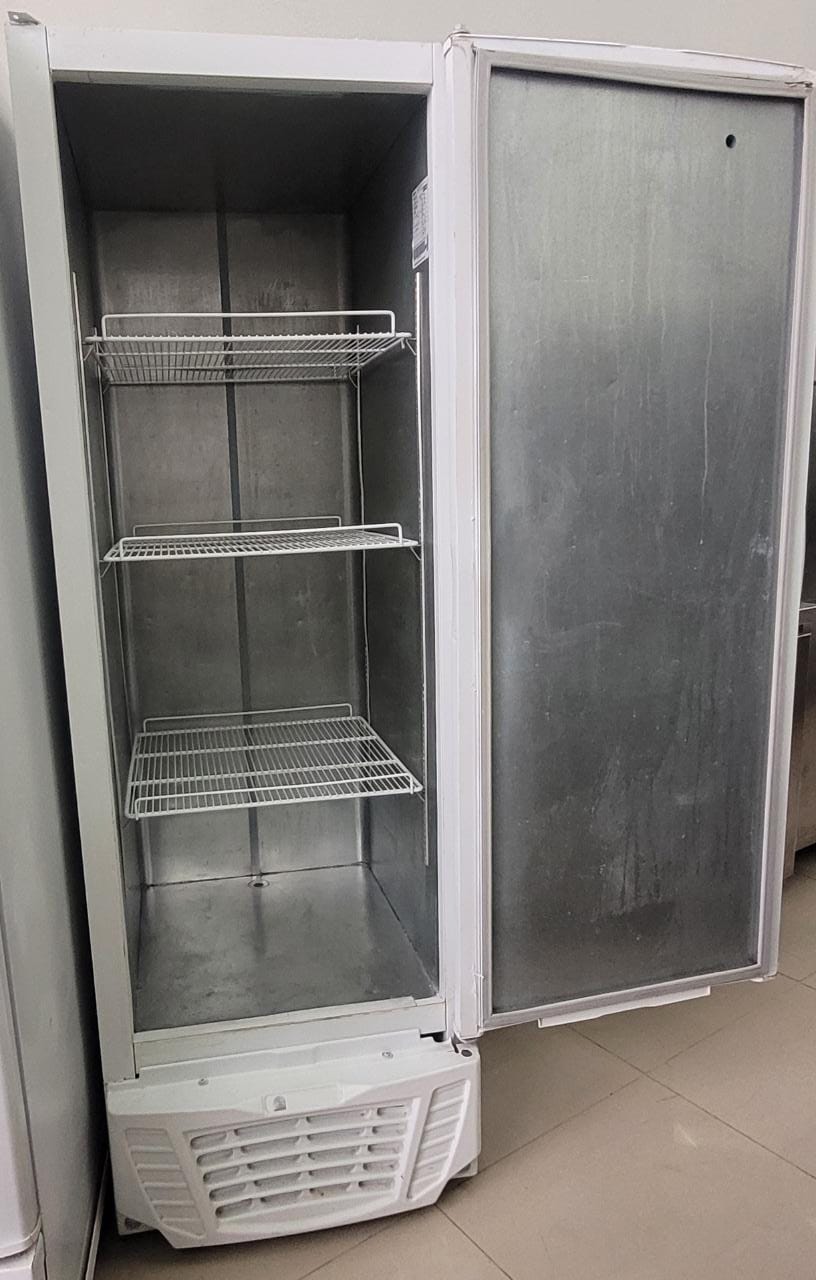 Freezer Vertical Tripla Ação com 4 Grades 577 Litros 220v - Gelopar ...