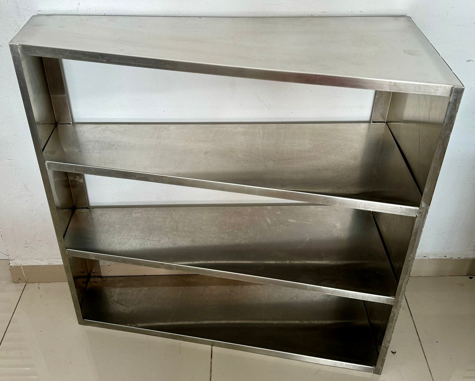 Guiche Multibox em Aço Inox 304 com 4 prateleiras - 90x35x92cm Topema ...