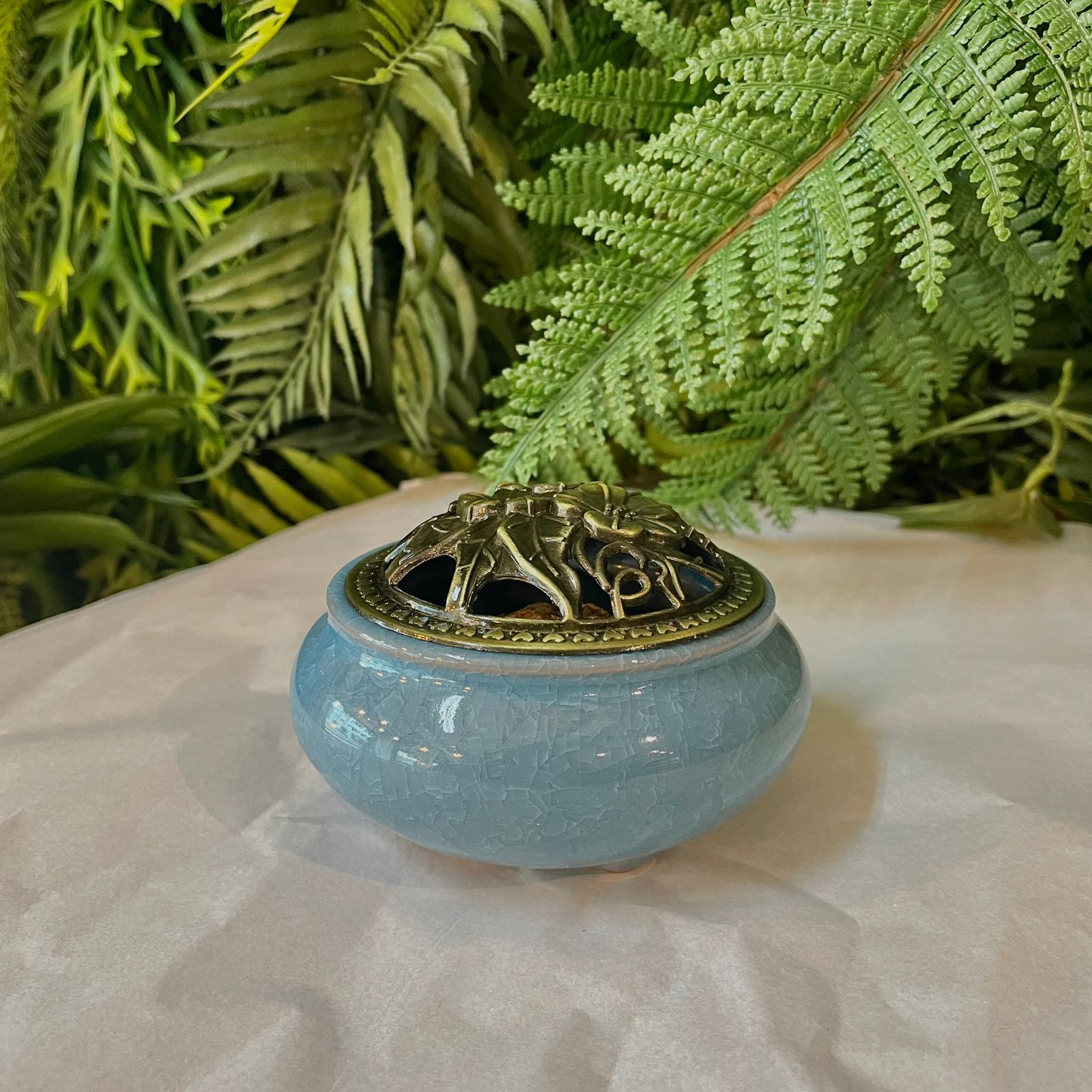 Incensário Metal/Porcelana Azul Claro imagem 4
