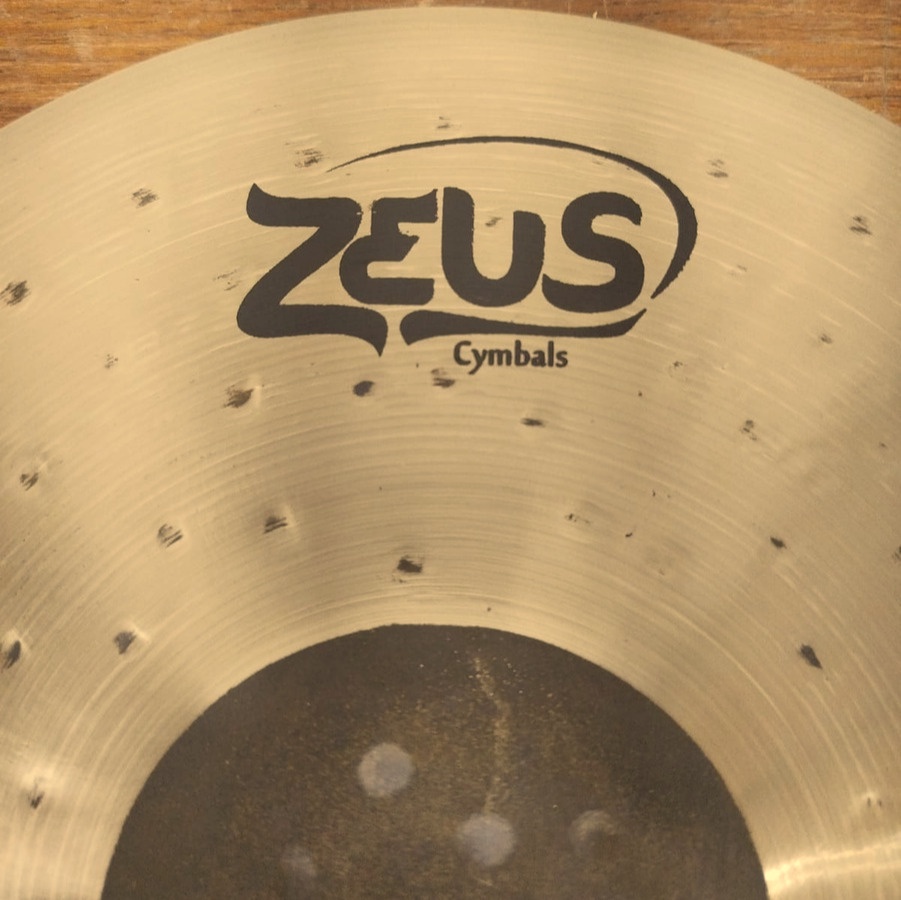 Prato Splash 10 Zeus Classic Dark ZCDS10 B20 Bateria | O Acústico