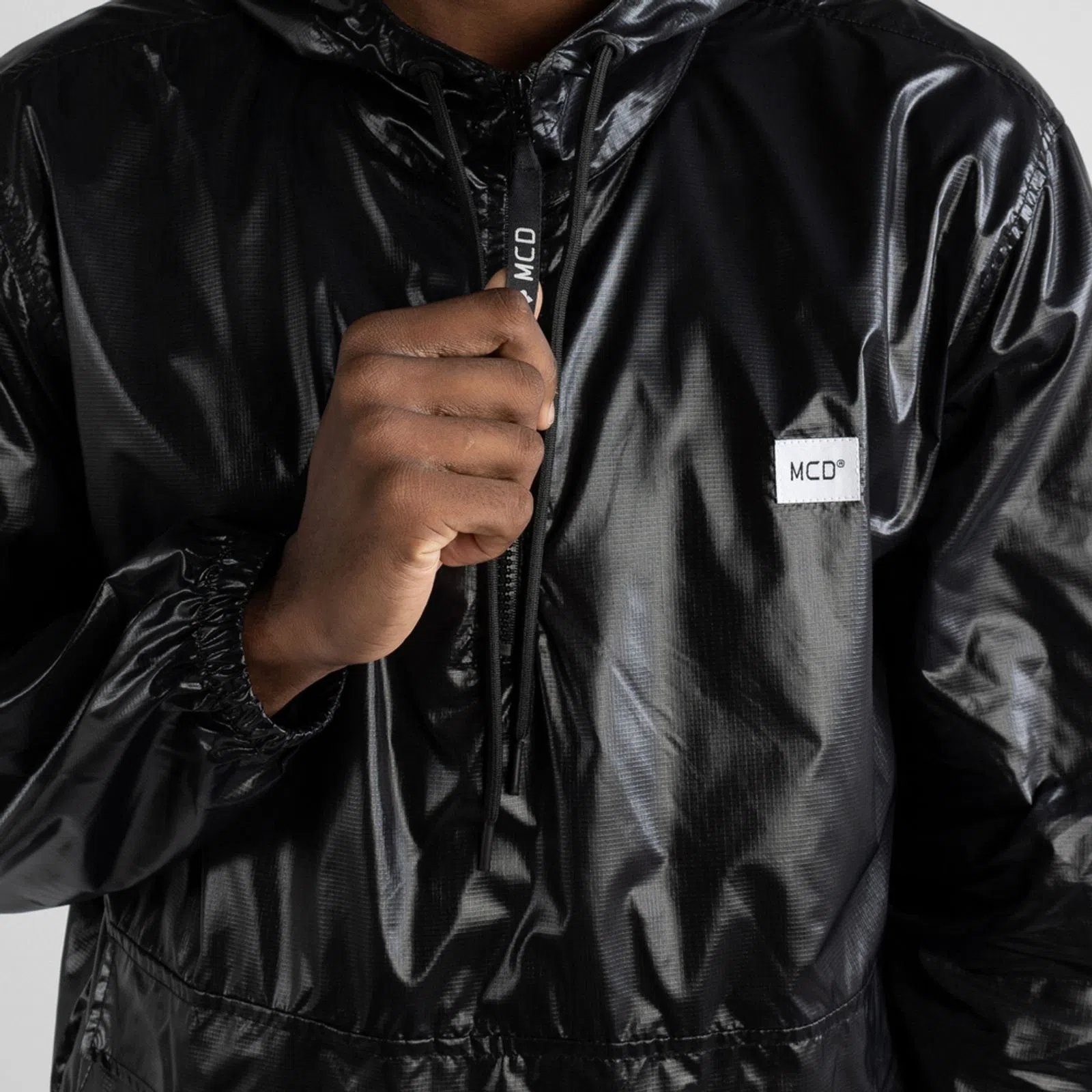 Jaqueta Corta Vento Mcd Anorak Huesos Black - REPUBLIKA