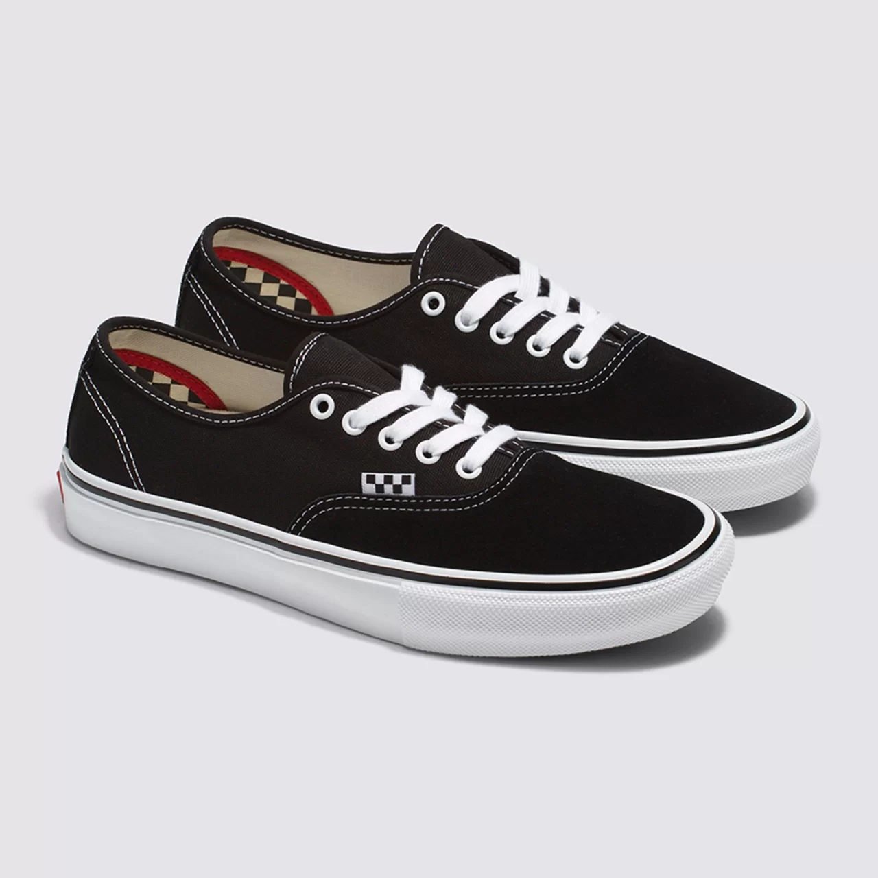 Tênis Vans Authentic Pro Preto/ Branco - REPUBLIKA