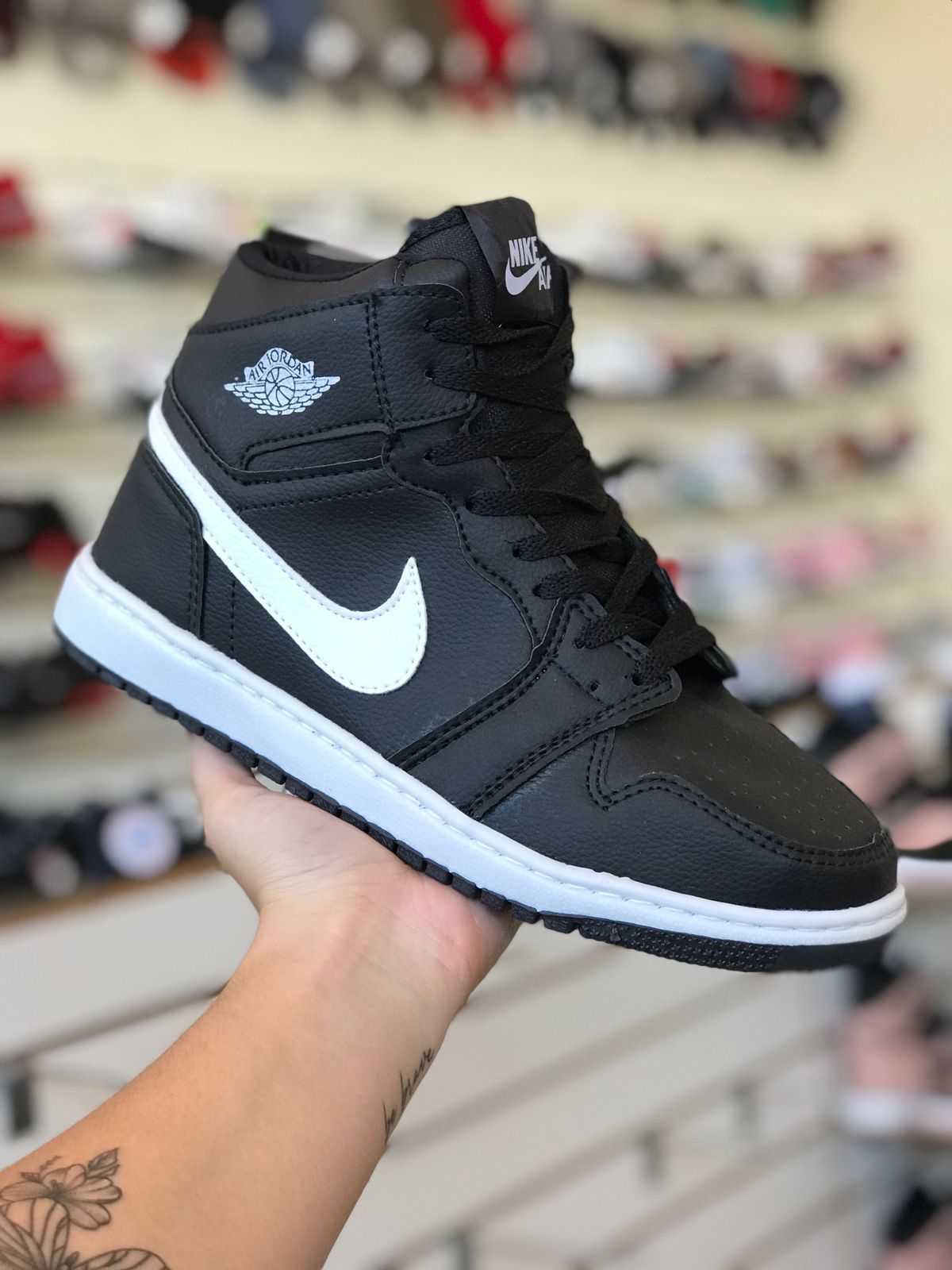 Nike Jordan Mid 1 Moda Br s
