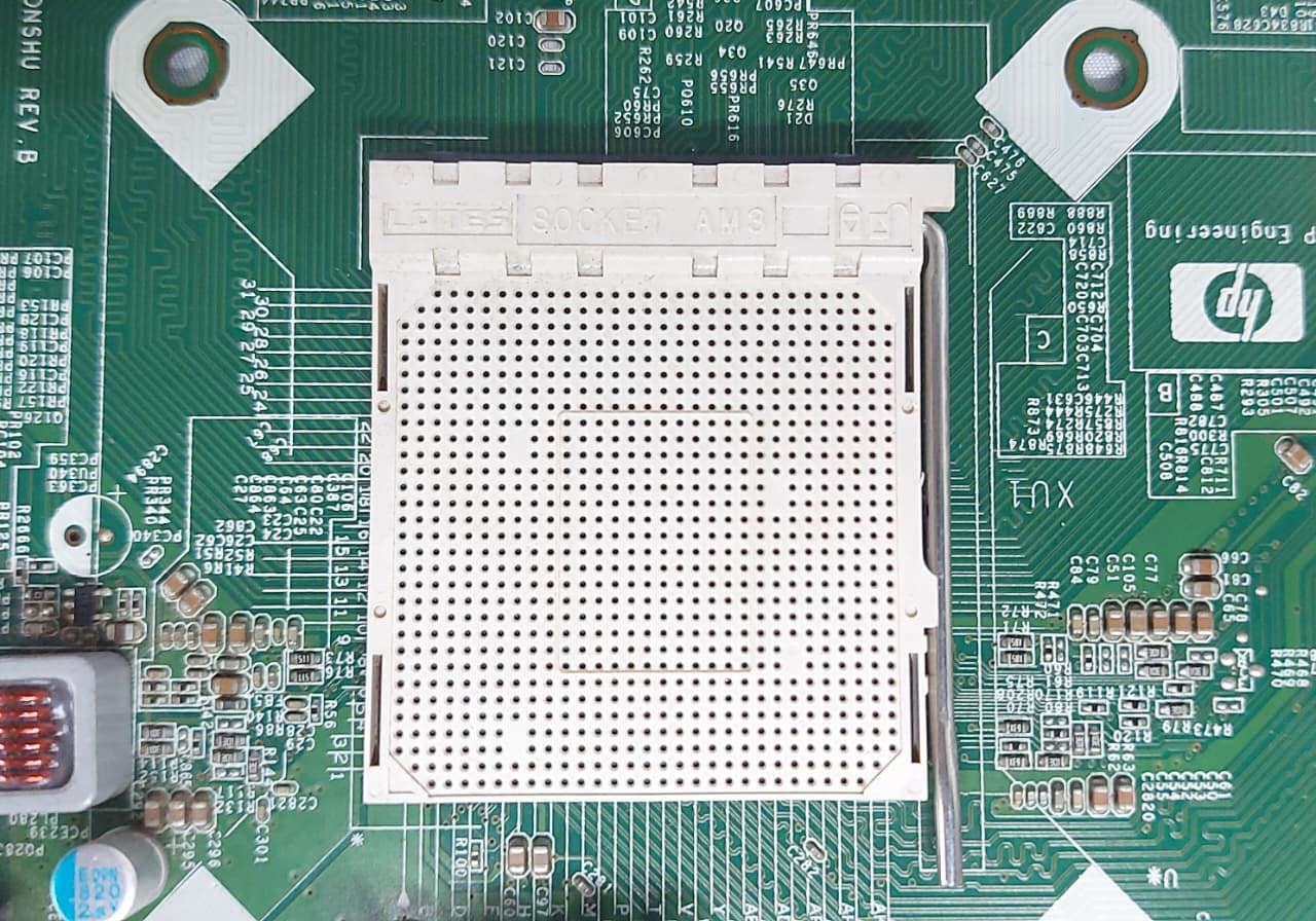 2GB HP-Compaq Pro 6005 (Small Form Factor) (DDR3-10600