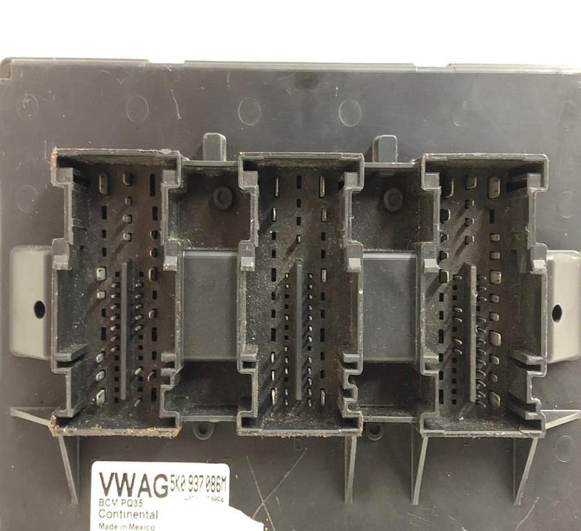 Módulo Conforto Bcm Vw Jetta Passat Tiguan 5K0937086M C182 - Auto Peças ...