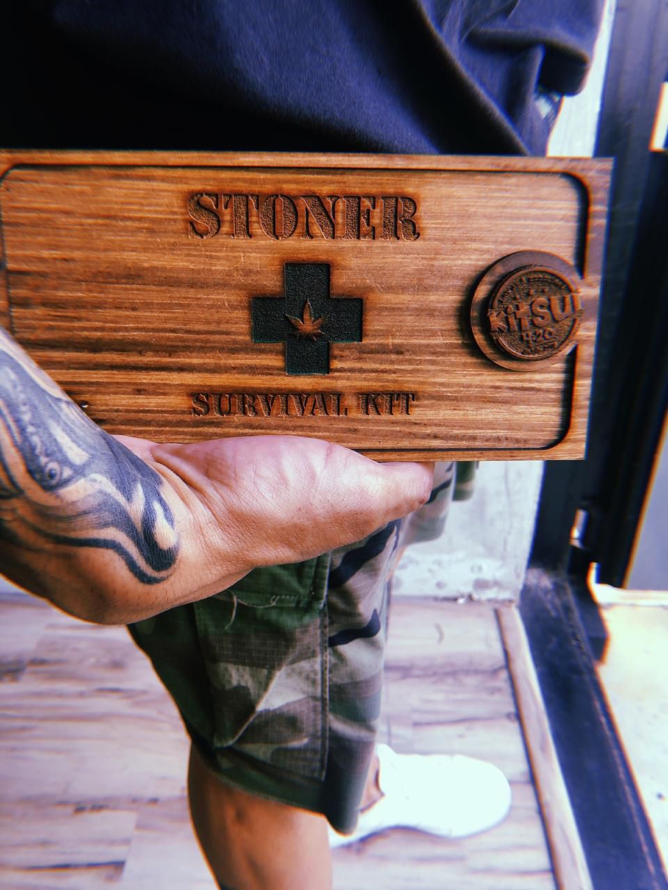 Caixa De Madeira KitSul Modelo Stoner Survival Kit MEDICINA Orange