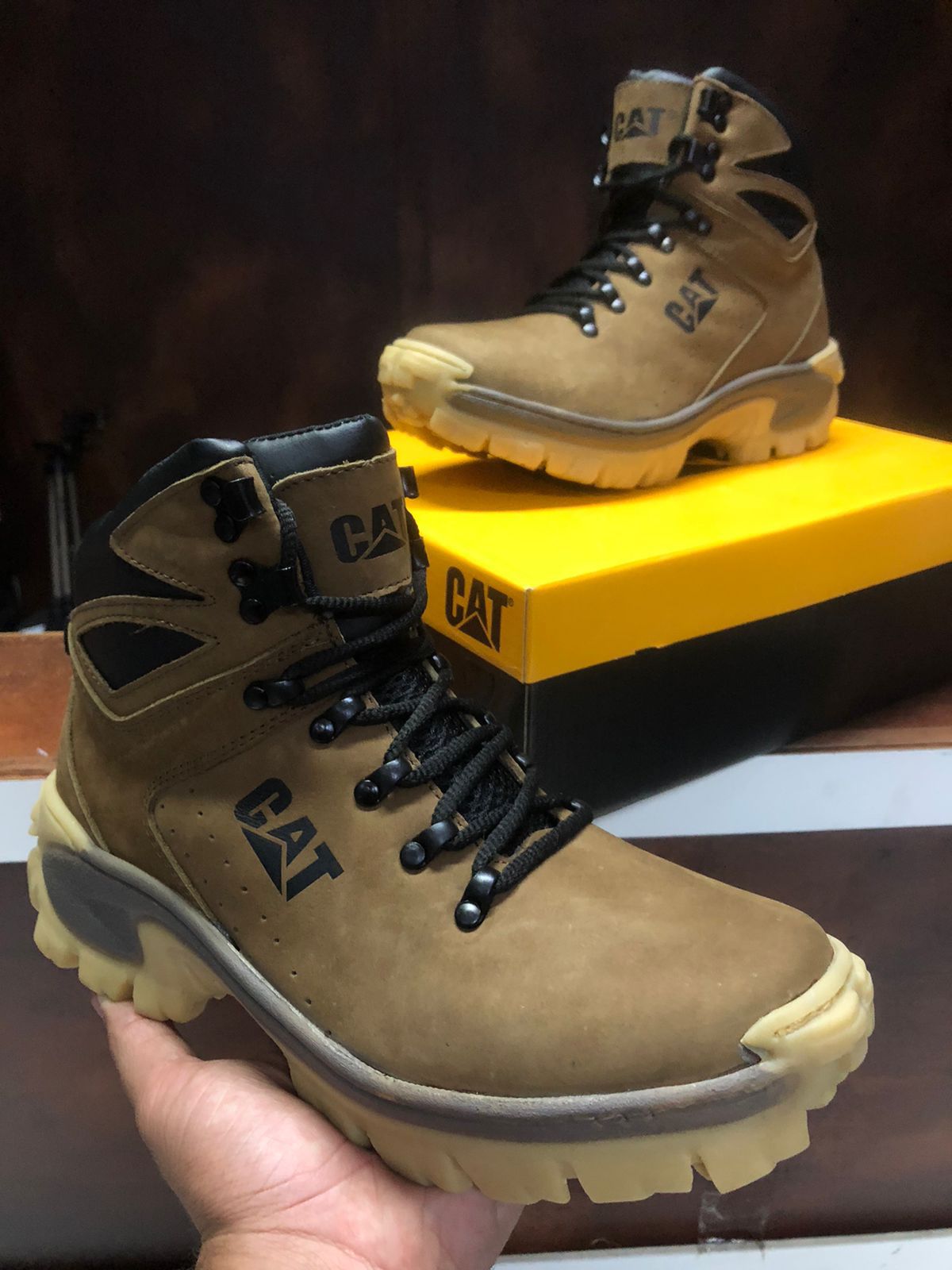 Bota Coturno Caterpillar Adventure Original Marrom