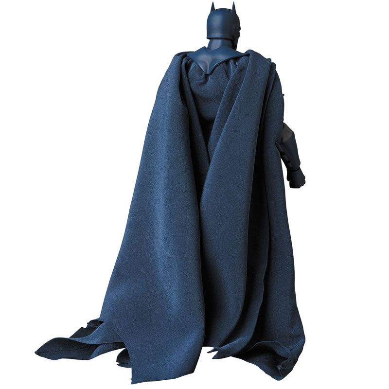 Batman Hush MAF EX Action Figure Batman 16 cm