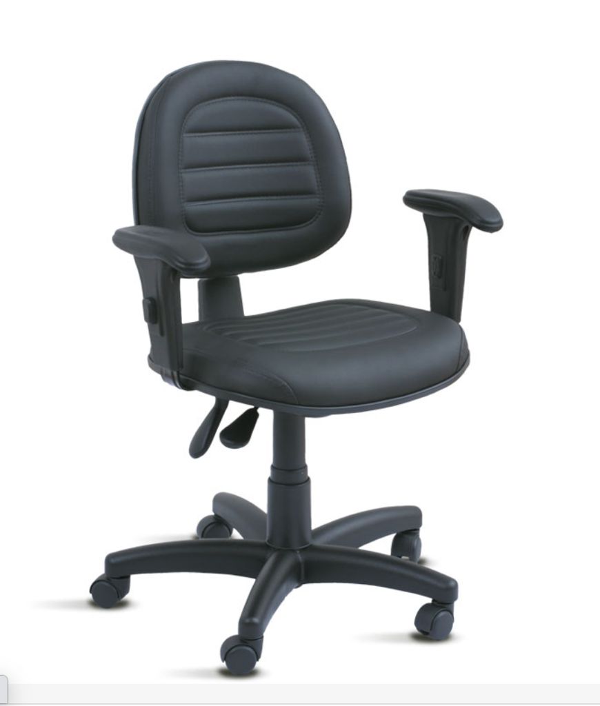 https://cdn.awsli.com.br/2500x2500/2220/2220194/produto/135152586/cadeira-de-escritorio-com-costura-ergonomica-qualiflex-couro-preto-83b4b3da.jpeg
