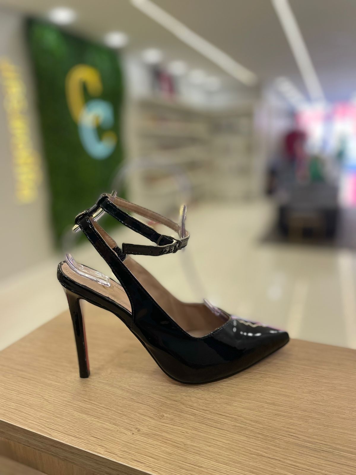 Scarpin verniz best sale