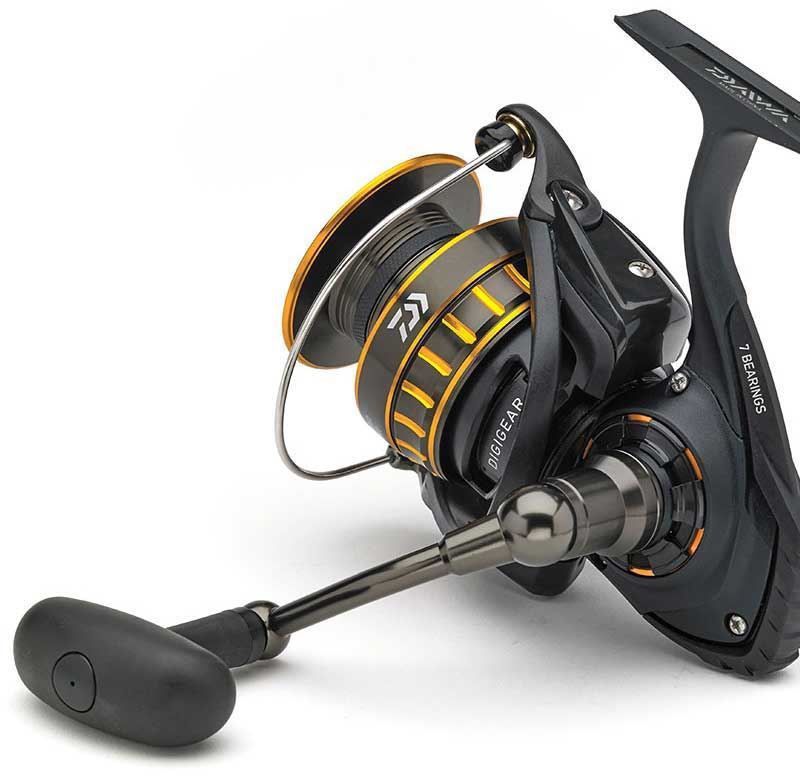 Molinete Daiwa Bg 5000 Sc Pesca