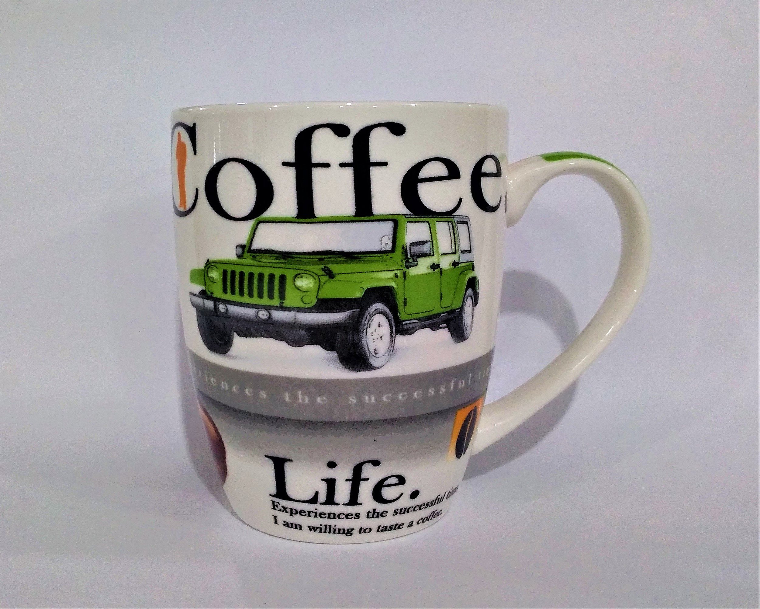 Caneca de porcelana ref BDTF-2488 - A unidade - Comercial Yolanda