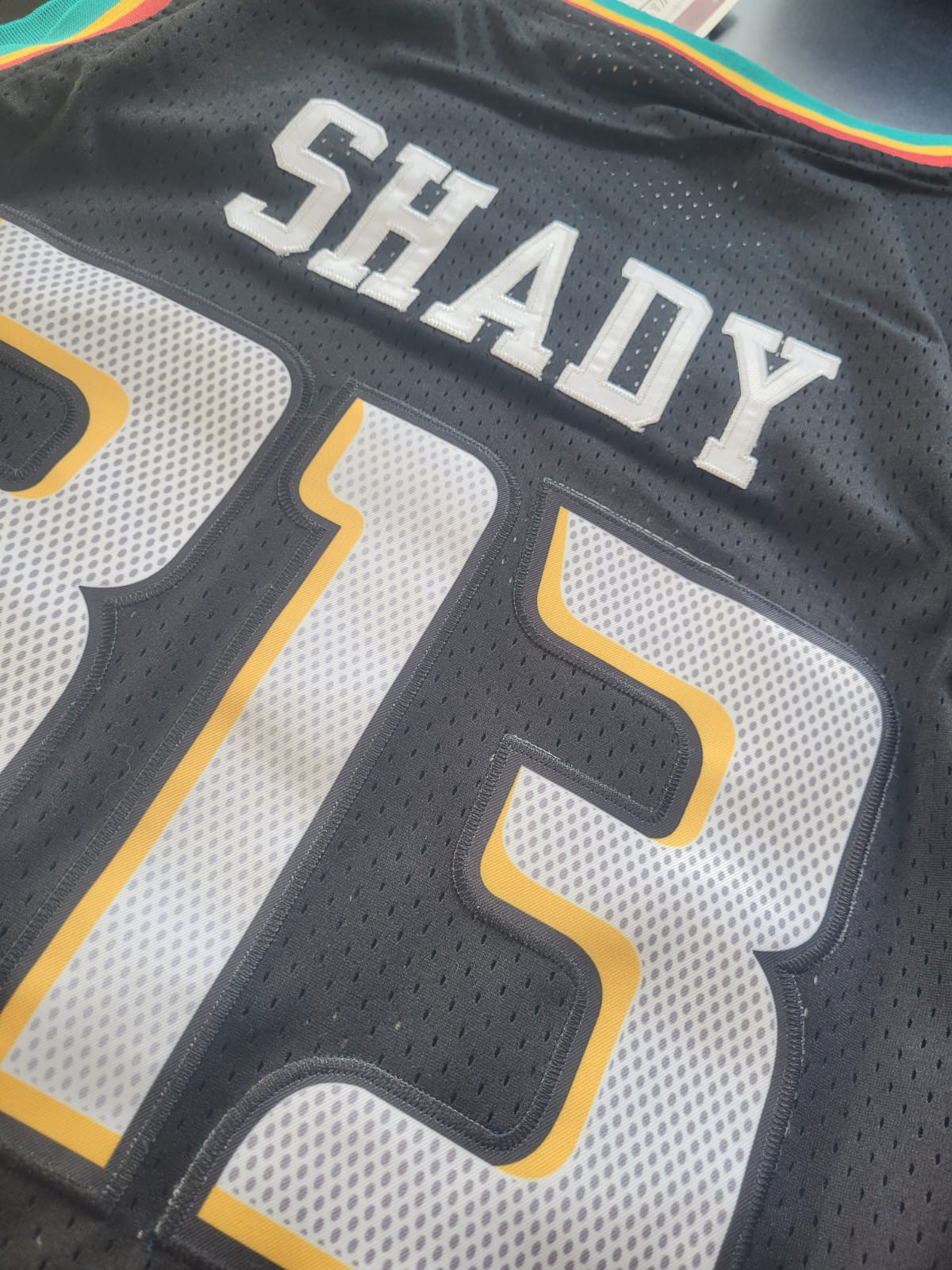 Camisa NBA Detroit Pistons Eminem Especial Edit NBA CLASSICS