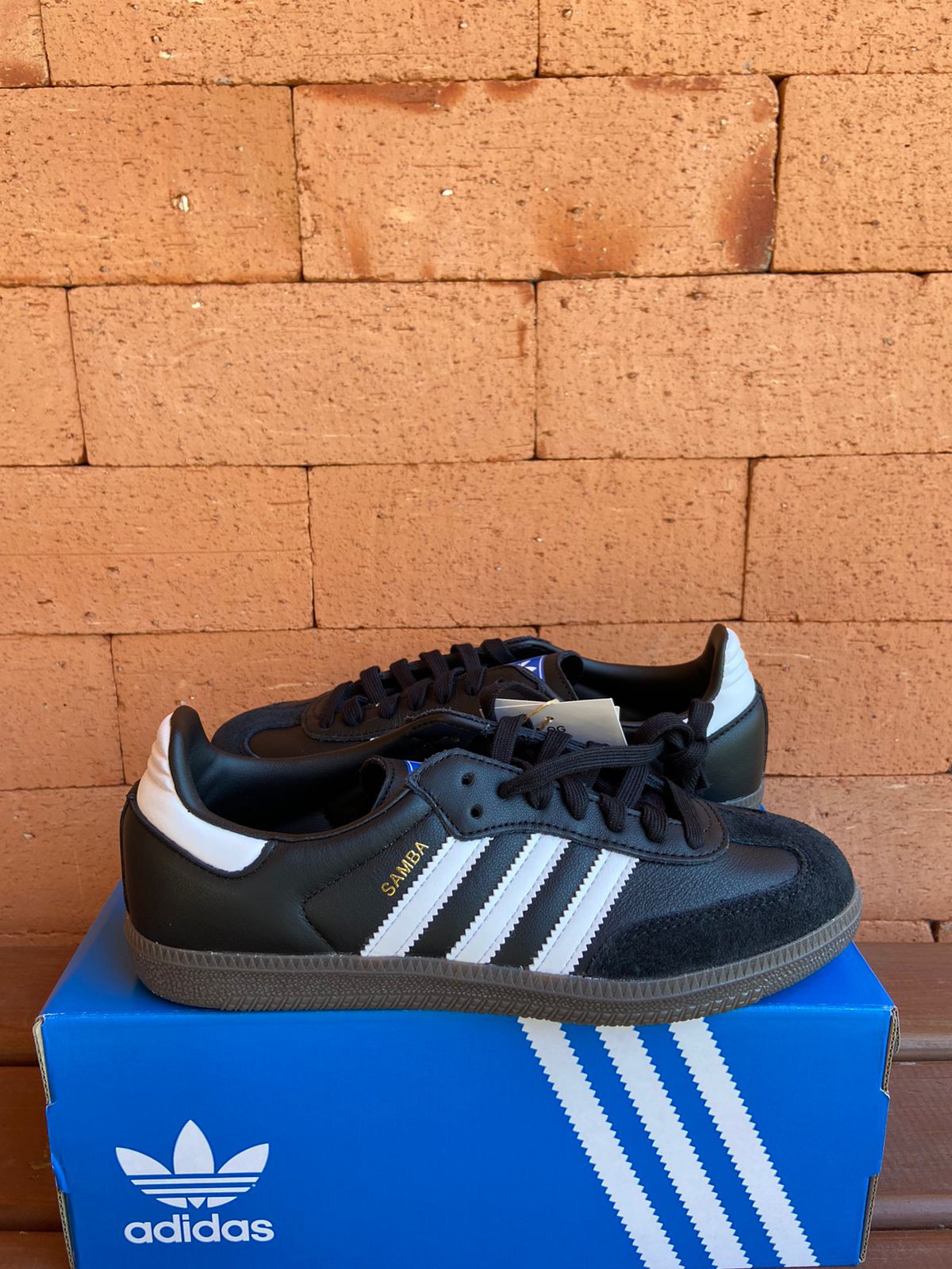 Adidas Samba Black Gum - Wave Sneakers