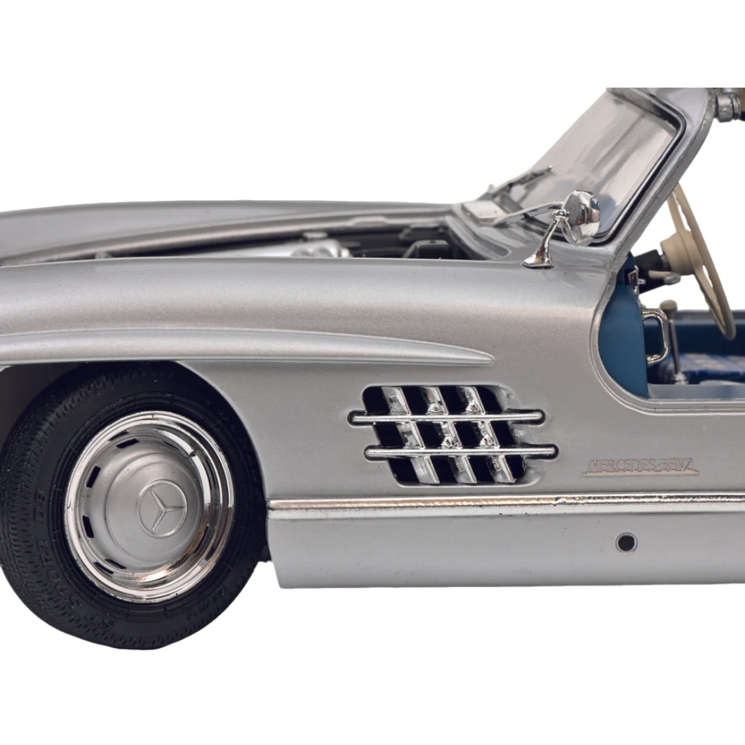 Miniatura carro Mercedes-Benz 300 SL Coupé 1/18 - AutoMOTIVO Store