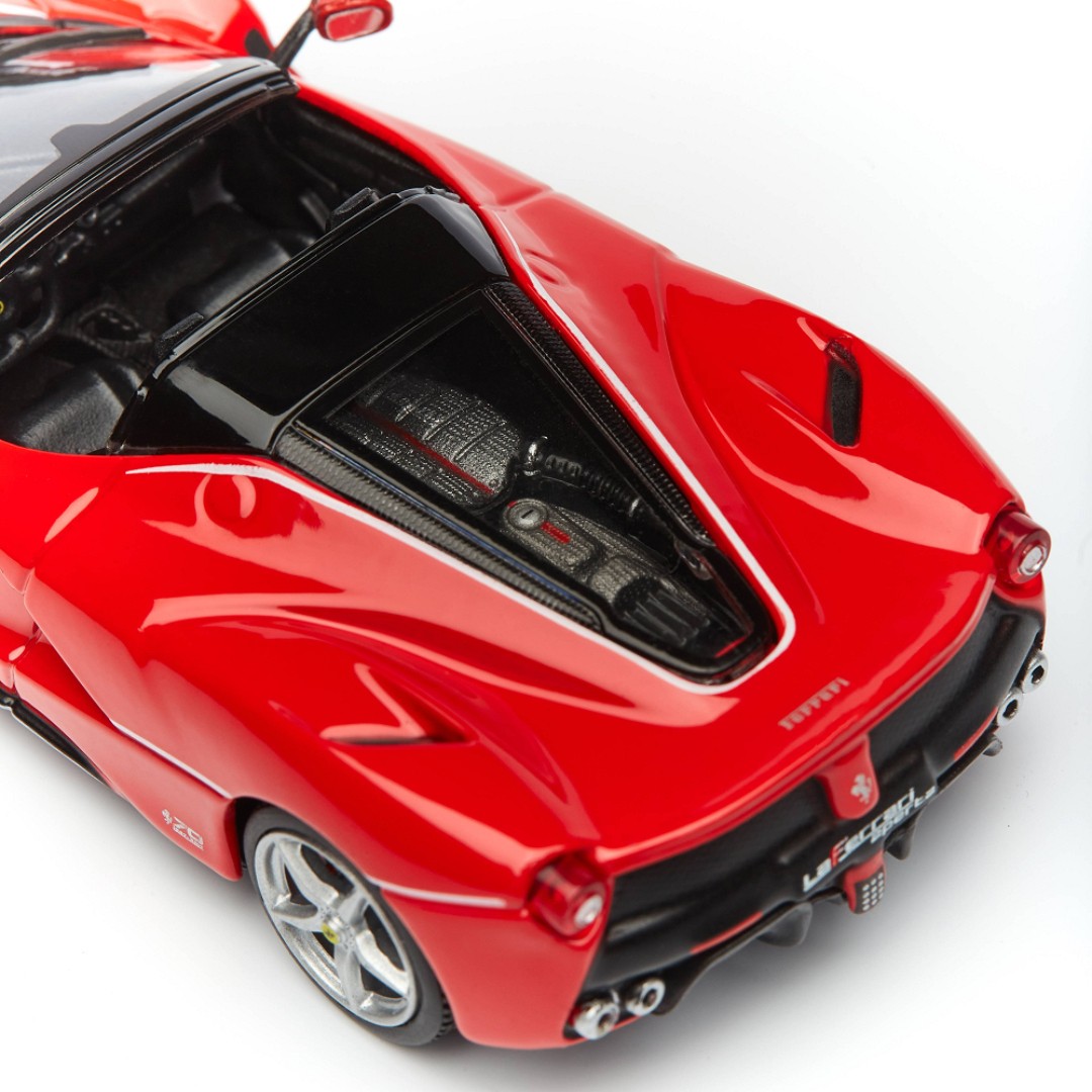 Miniatura carro Ferrari LaFerrari Aperta - 1/24 - AutoMOTIVO Store