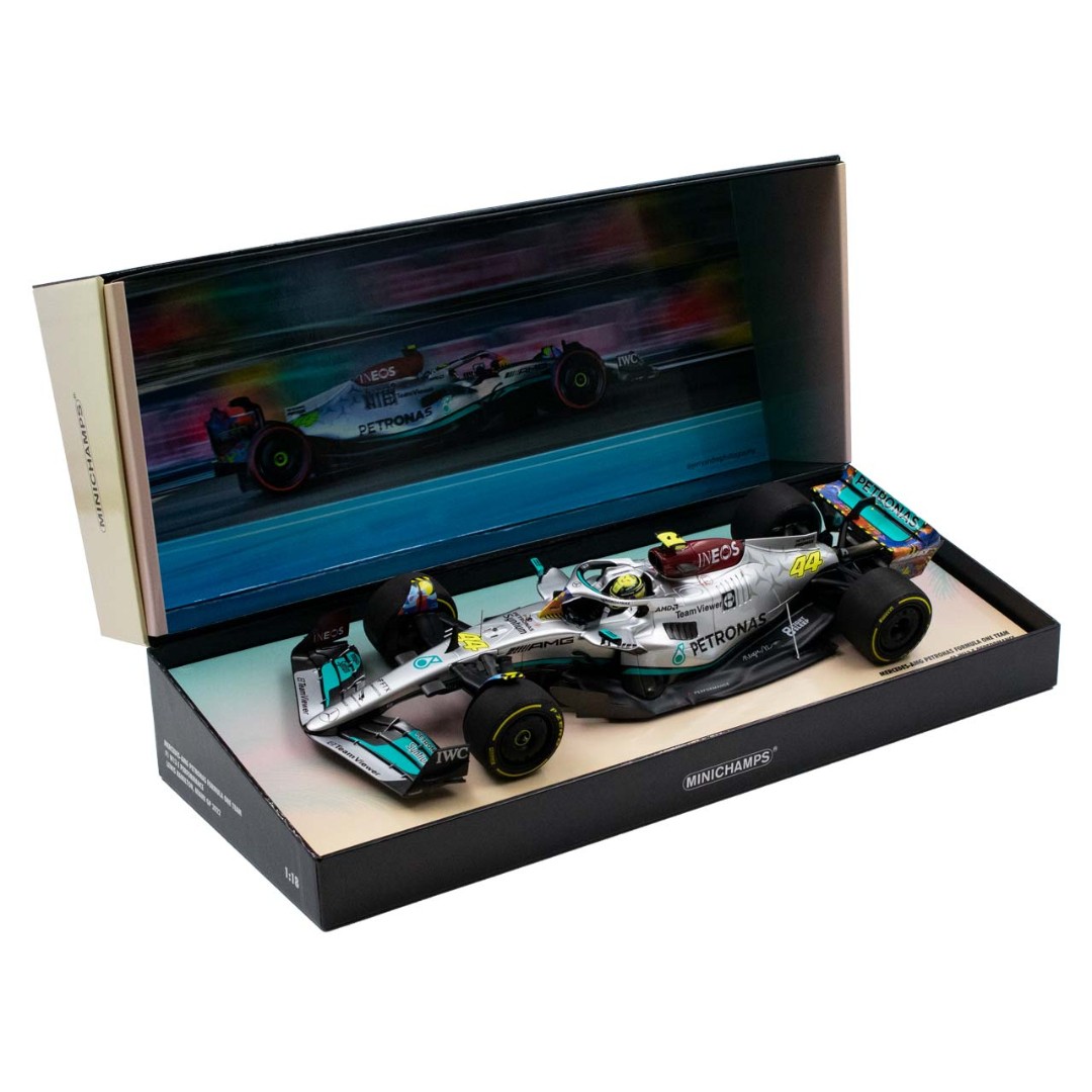 Miniatura Formula 1 L.Hamilton Mercedes F1 W13 Miami GP 1/18