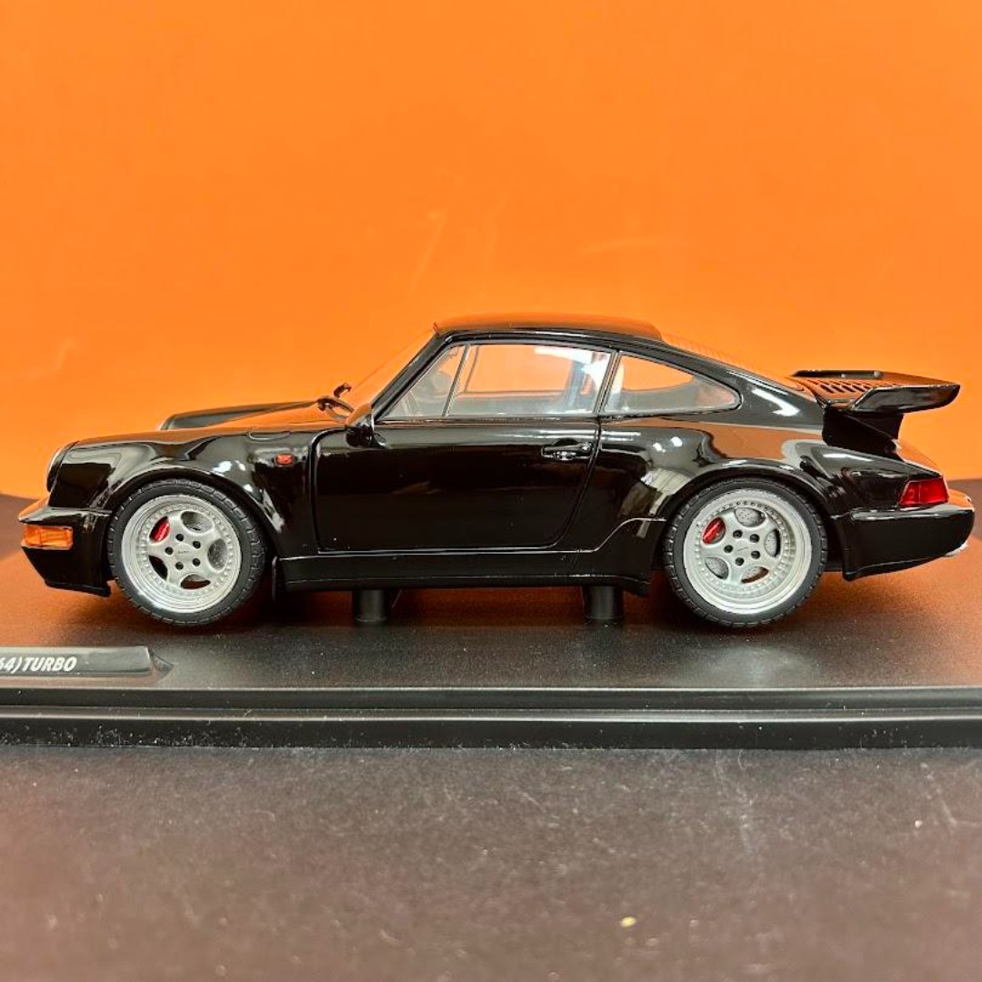 Miniatura carro Porsche 911 (964) Turbo 3.6 1/18 - AutoMOTIVO Store