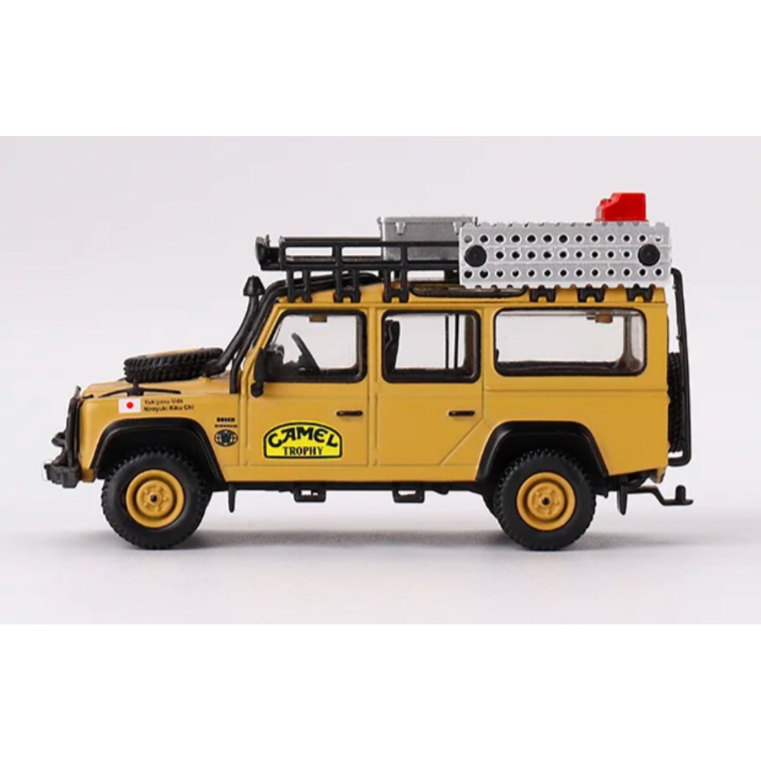 Miniatura carro Land Rover Defender 110 Camel Mini GT 1/64