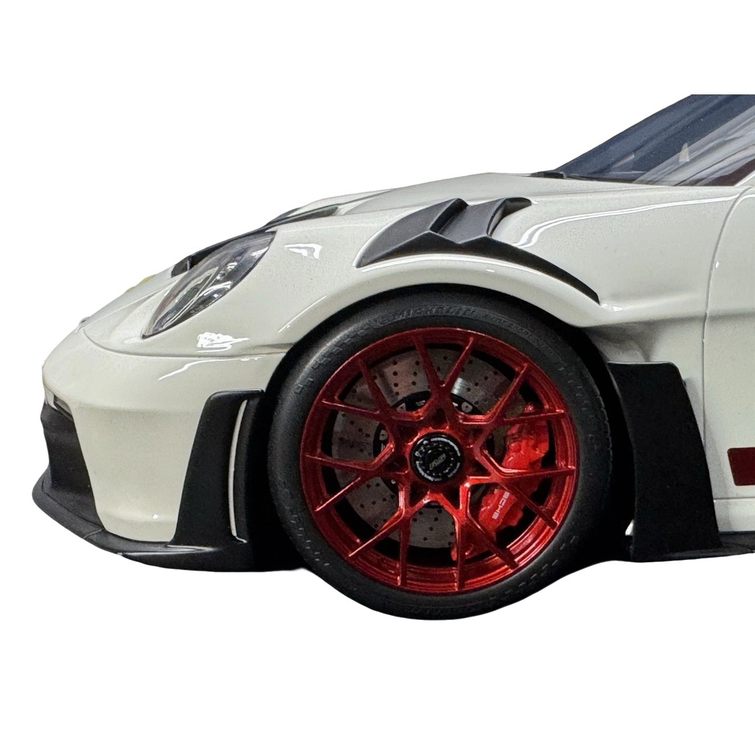 MIniatura Porsche 911 (992) GT3 RS 2022 Carrera branco 1/12