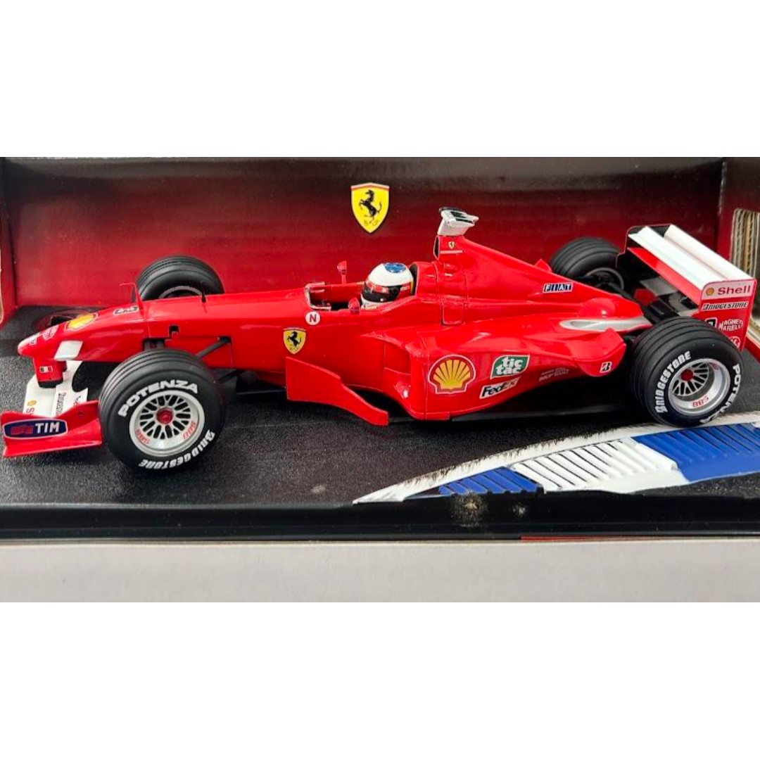 Formula 1 Michael Schumacer Ferrari F2000 lauch edition 1/18