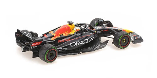 Minichamps Red Bull - MAX Verstappen -2022 Japanese GP 1:43