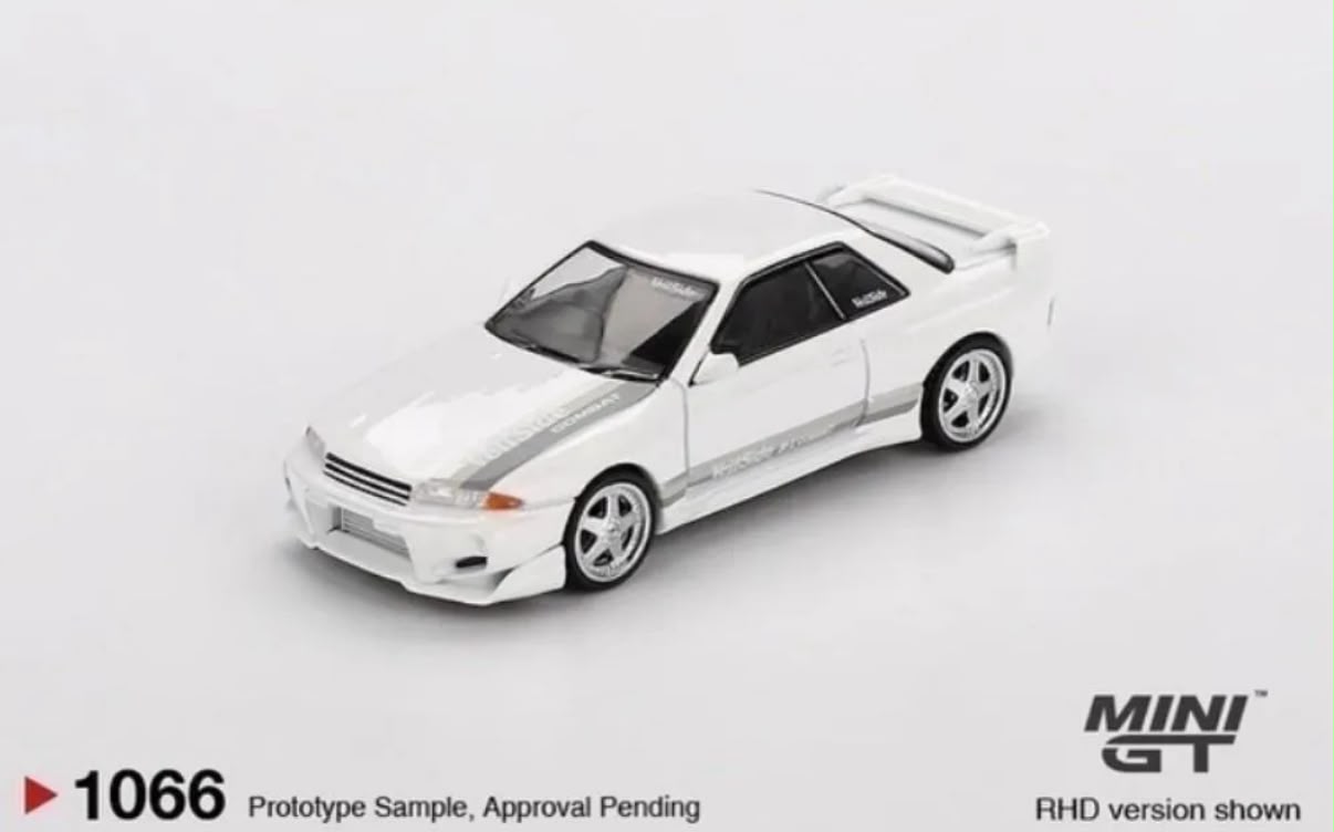 Miniaura Mini GT Nissa GT-R 9R(R32) Veilside Combat C-l 1/64