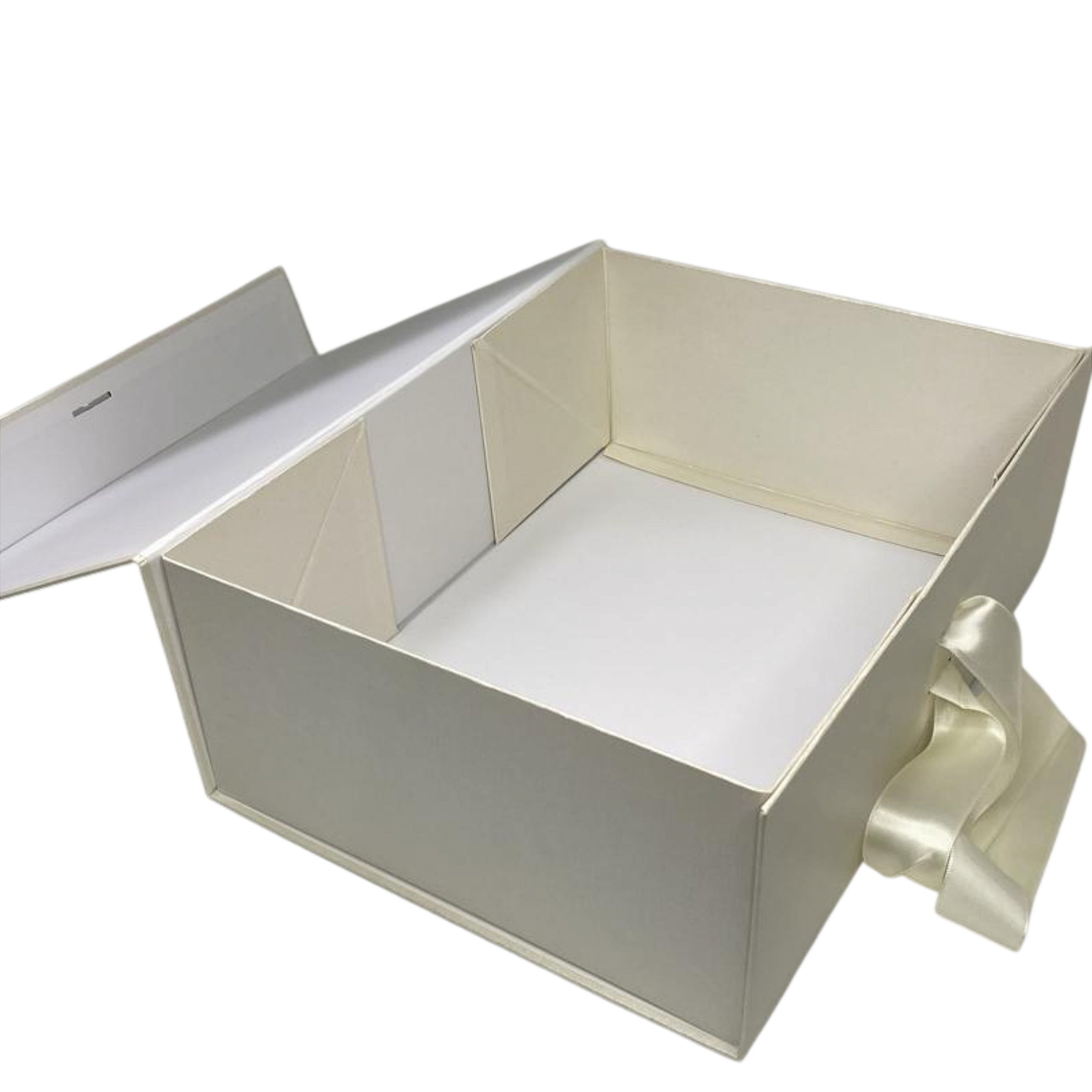 Caixa rígida dobrável 28x20x09 cm com fecho magnético e fita de