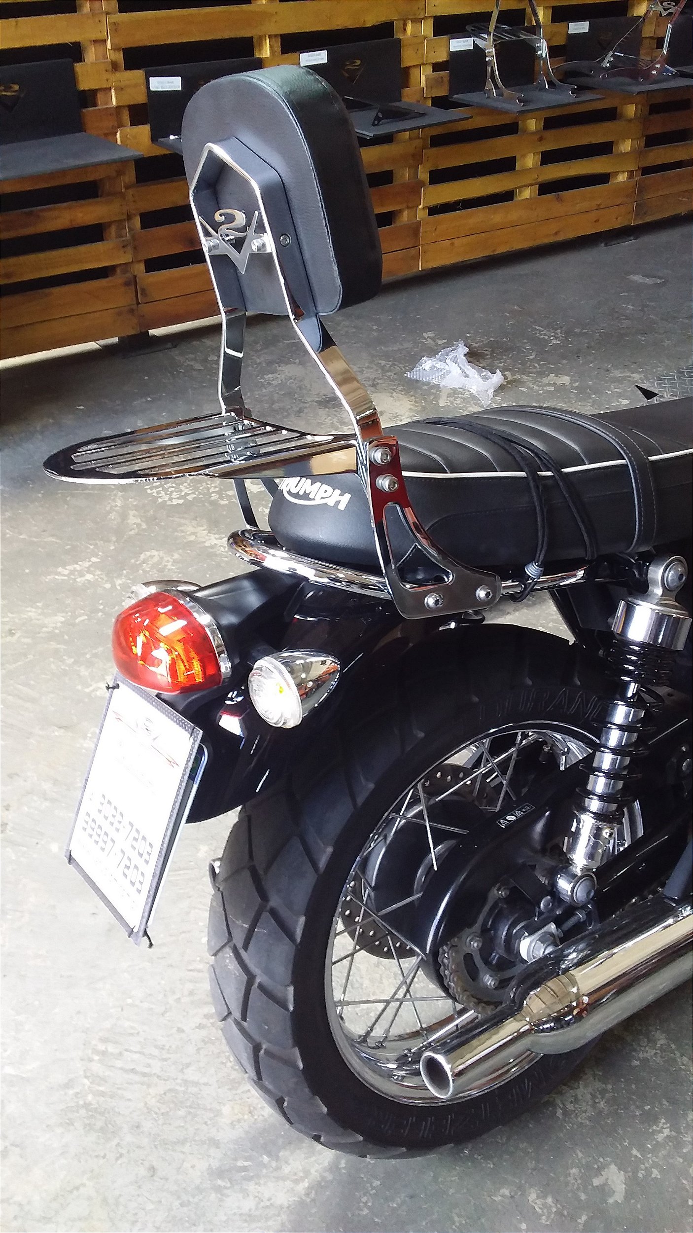 Fixobar SISSY BAR FIXO TRIUMPH BONNEVILLE T120 2016 EM DIANTE - V2 Custom
