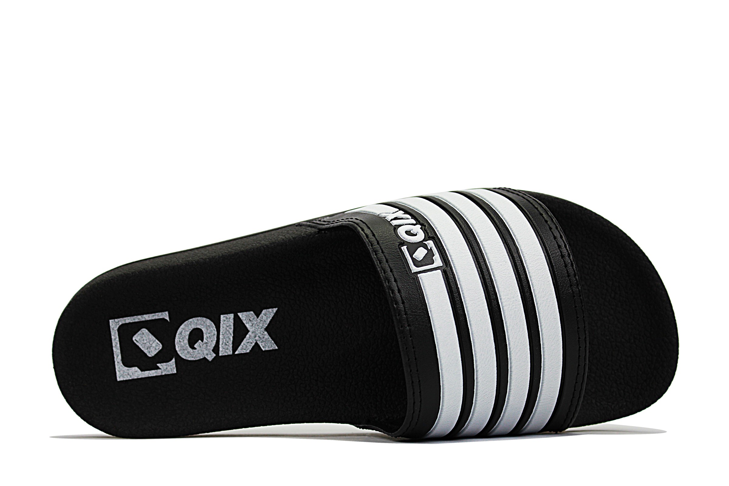 Chinelo slide qix xadrez