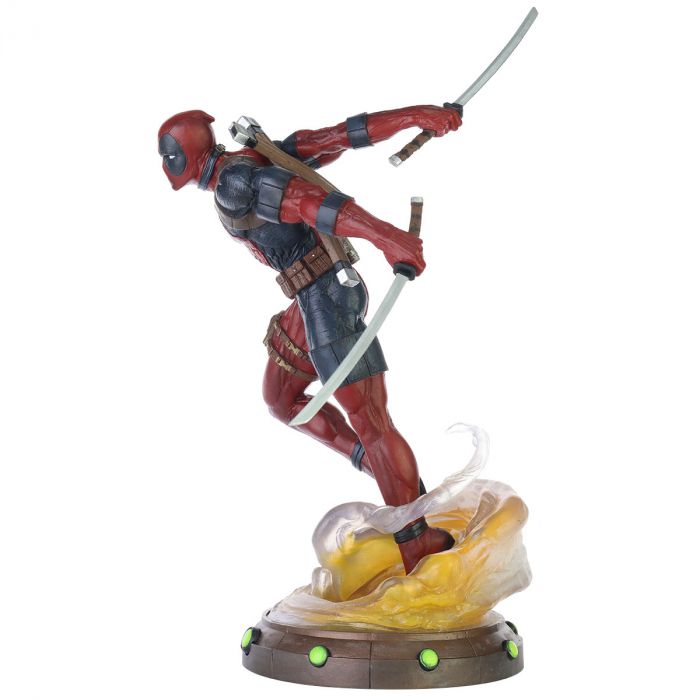 DIAMOND FIGURE MARVEL - DEADPOOL - GALLERY - Meu Brinquedo Novo