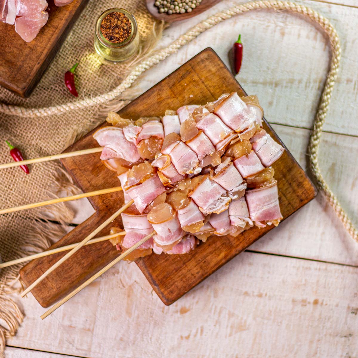 Espeto de Medalhão de Frango com Bacon - Preço/Kg - Casa de Carnes Piné