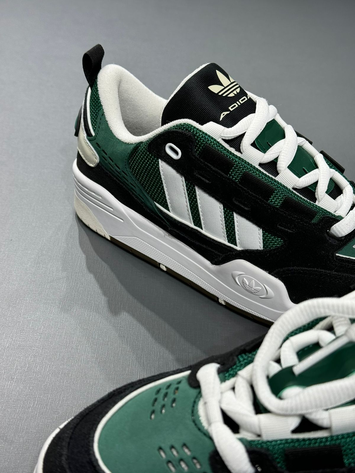 Tênis Adidas IF8823 Blk/Wht/Green - Granfino Store | Seu estilo
