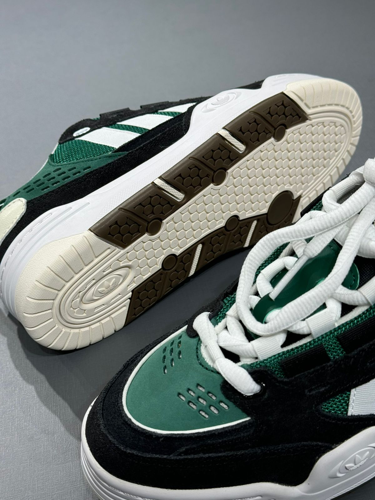 Tênis Adidas IF8823 Blk/Wht/Green - Granfino Store | Seu estilo