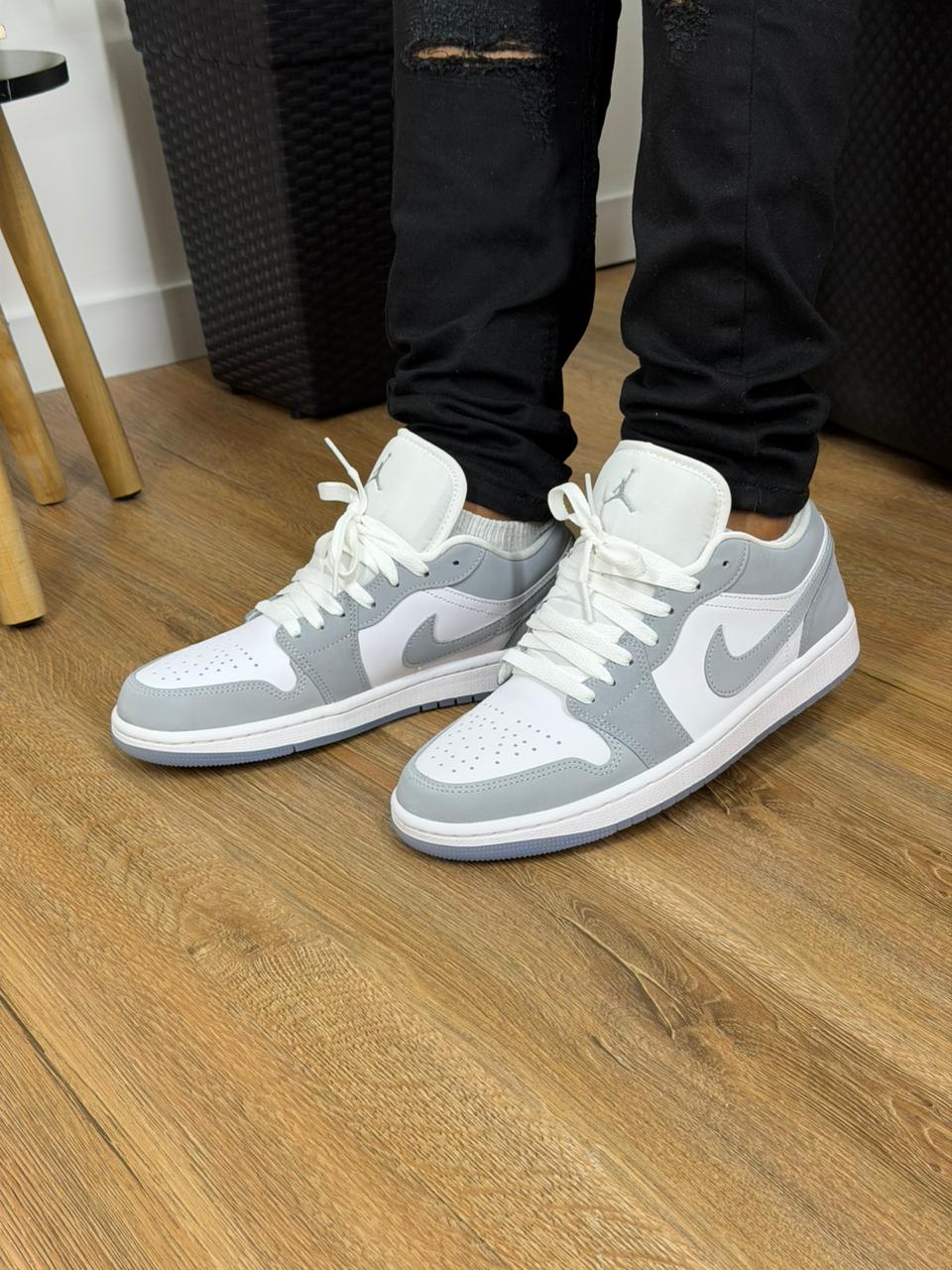 Air Jordan 1 LOW Branco e Cinza DC0774-105 - Granfino Store | Seu
