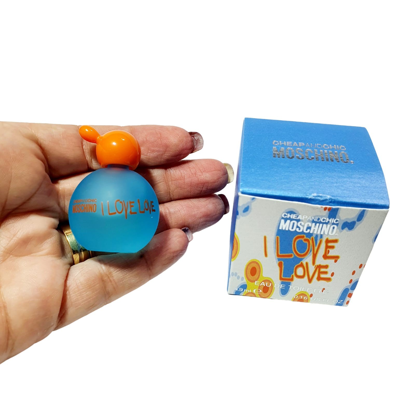 Miniatura I Love Love Eau de Toilette Feminino - Moschino- 4.9ml