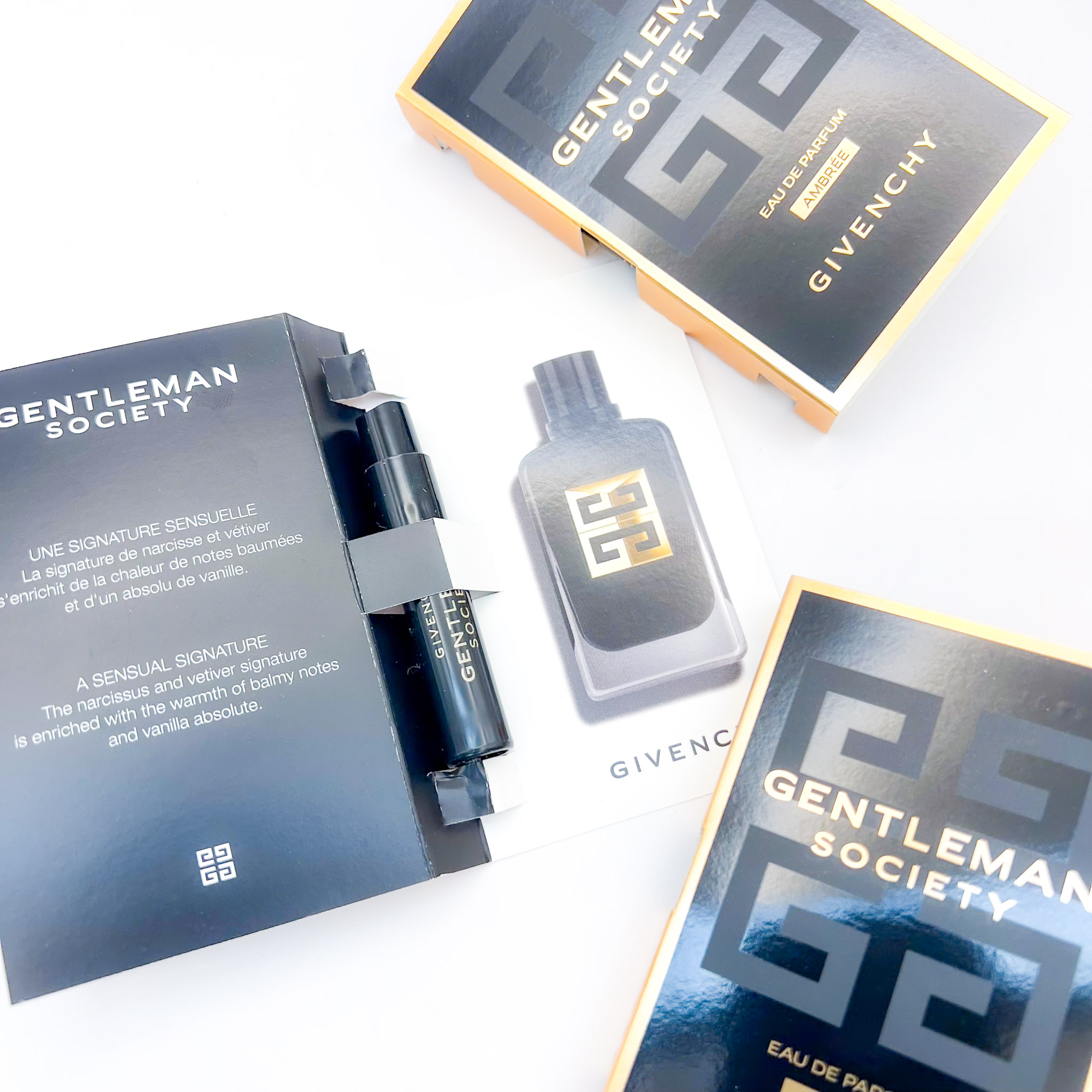 Flaconete Gentleman Society Ambreé -Givenchy - Perfume Masculino