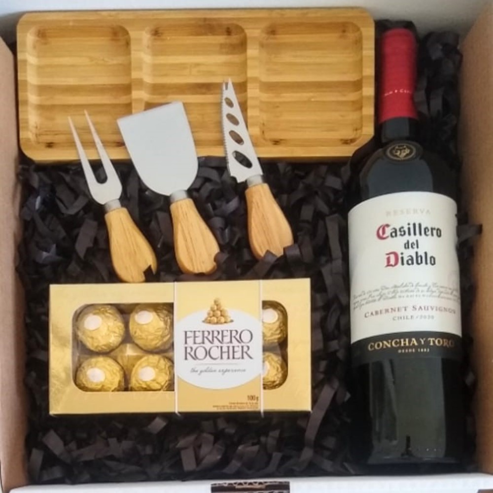 Presente Kit Vinho & Chocolate - Go Presentes na caixa