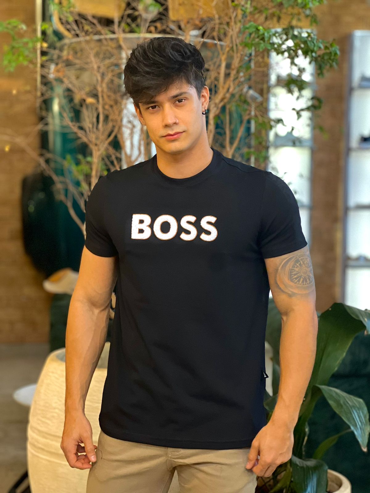 Camiseta Slim Fit Hugo Boss Preto Estampado - Mod Store