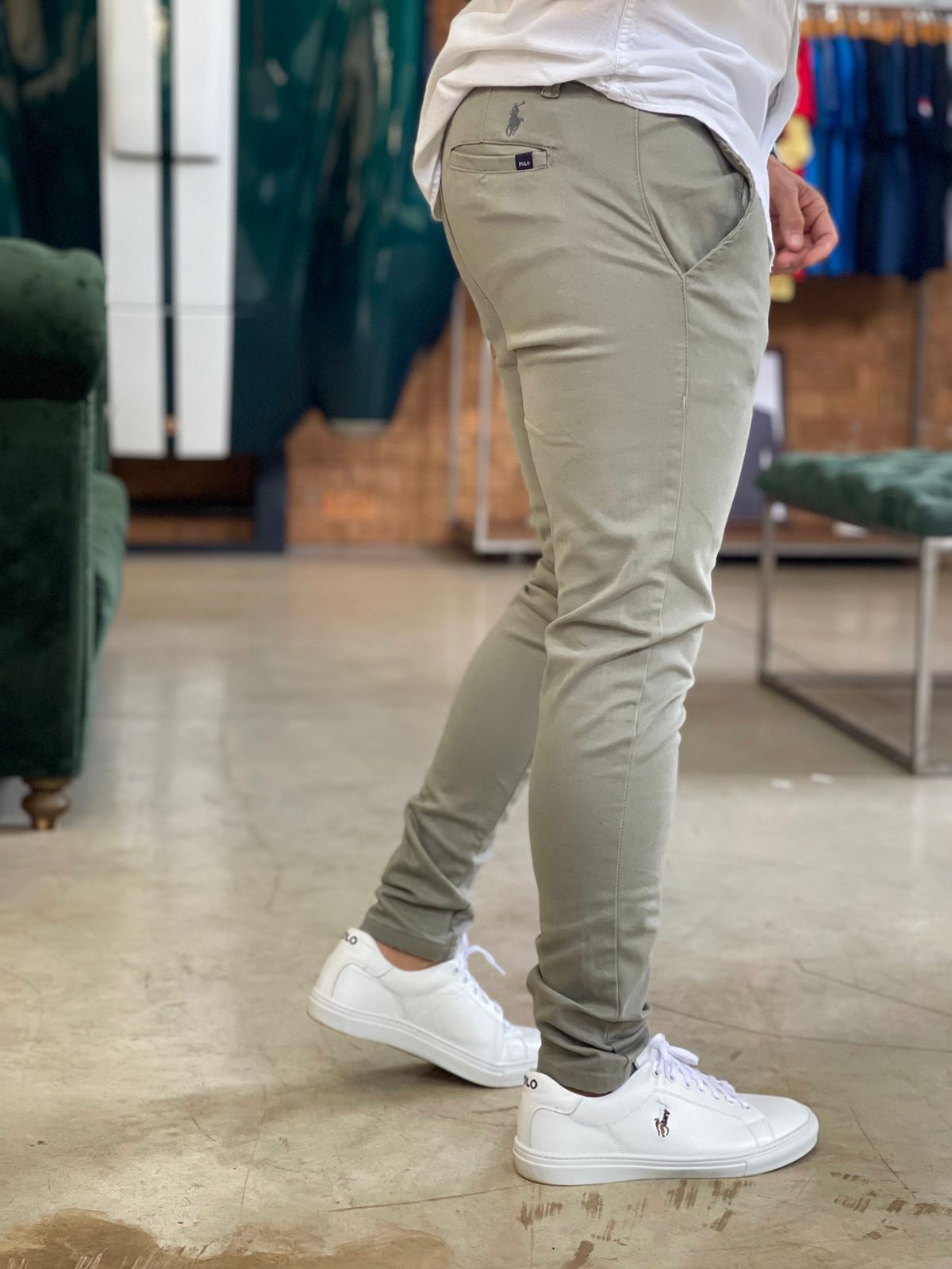 Calça RL Sarja Chino Stretch Slim Fit Cinza Claro - Mod Store