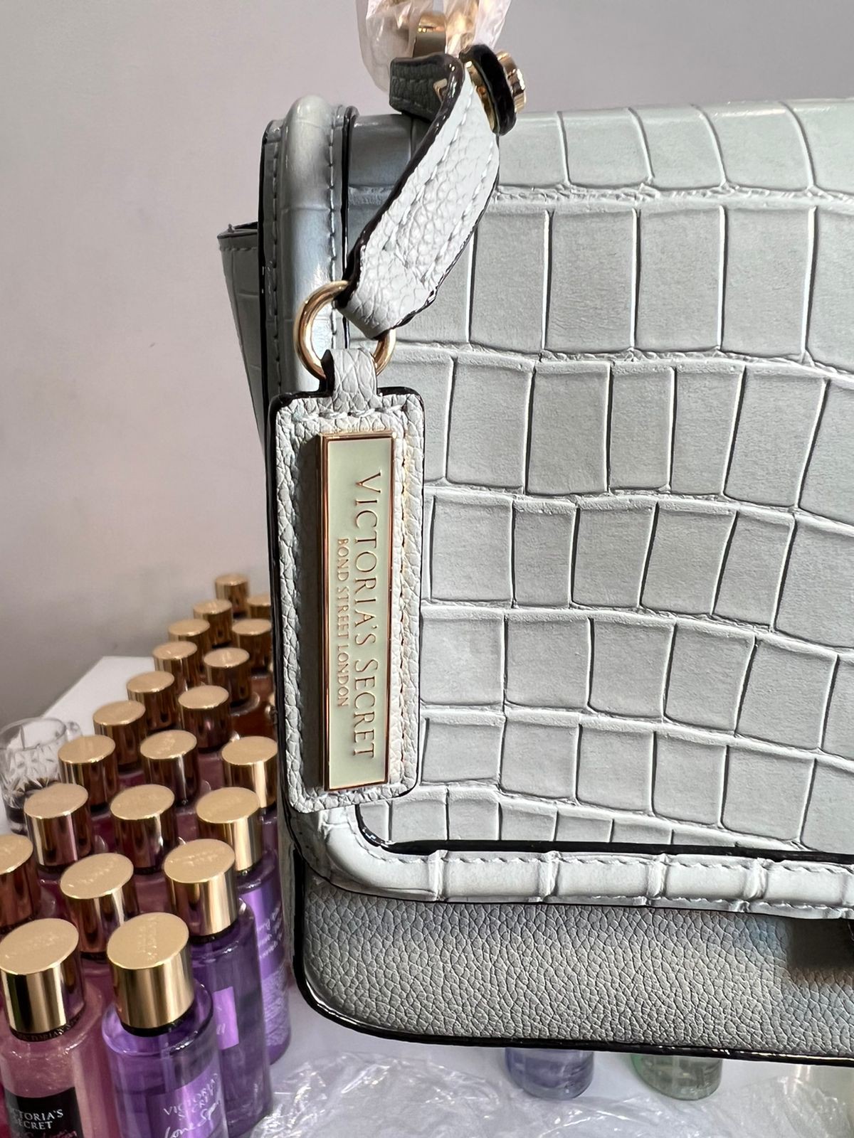 Bolsa Victoria's Secret The Victoria Medium Shoulder Bag Blush