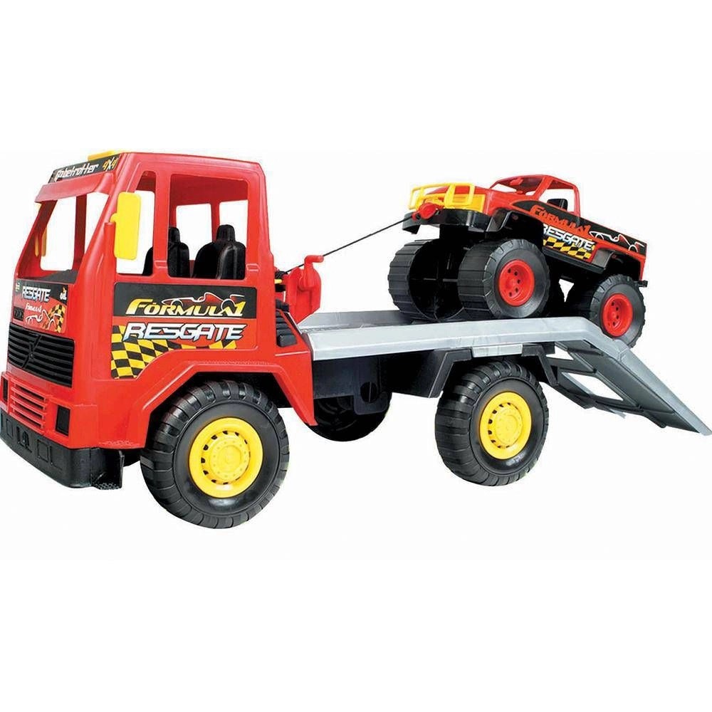 Caminhão Truck Vermelho com Pedal e Capacete - 9300C- Magic Toys - Real  Brinquedos