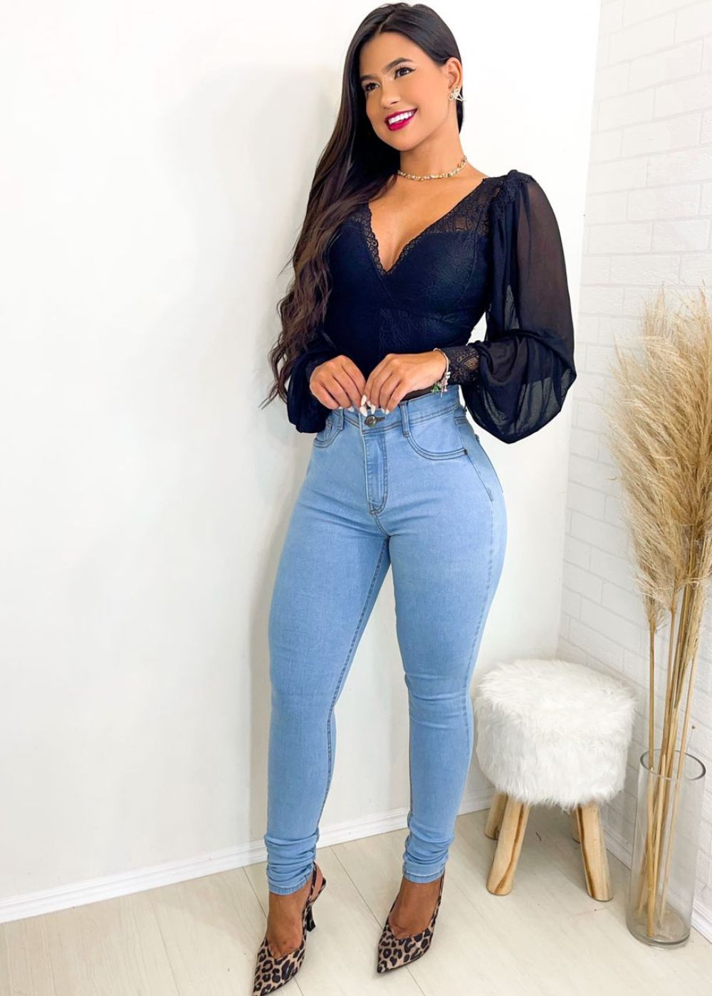Calça Jeans Modeladora Clara Super Alta