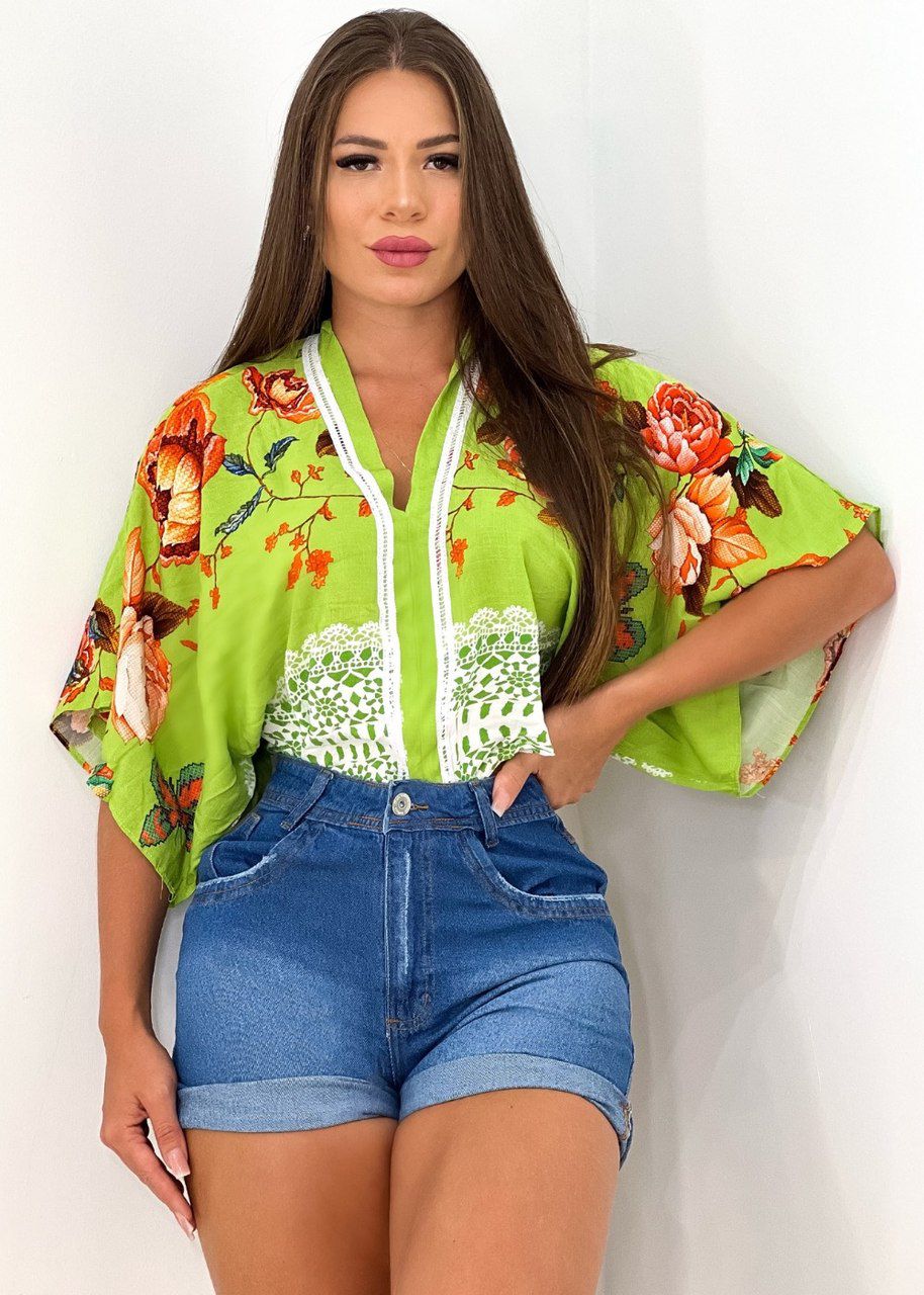 Cropped Feminino Alça Grossa Em Alfaiataria Verde Bandeira - Cris Oliver  Moda Feminina