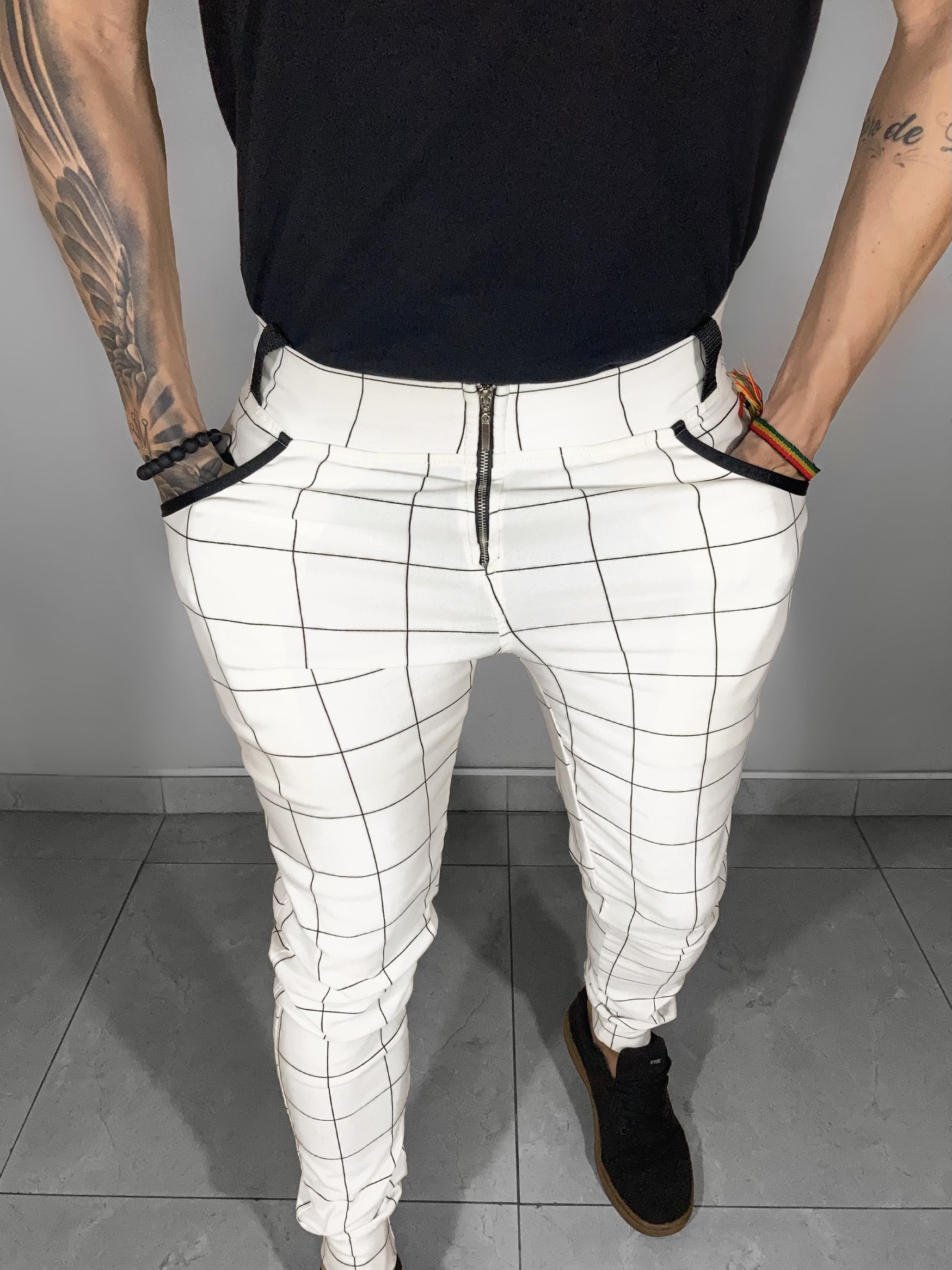 Calça bengaline sale com suspensório