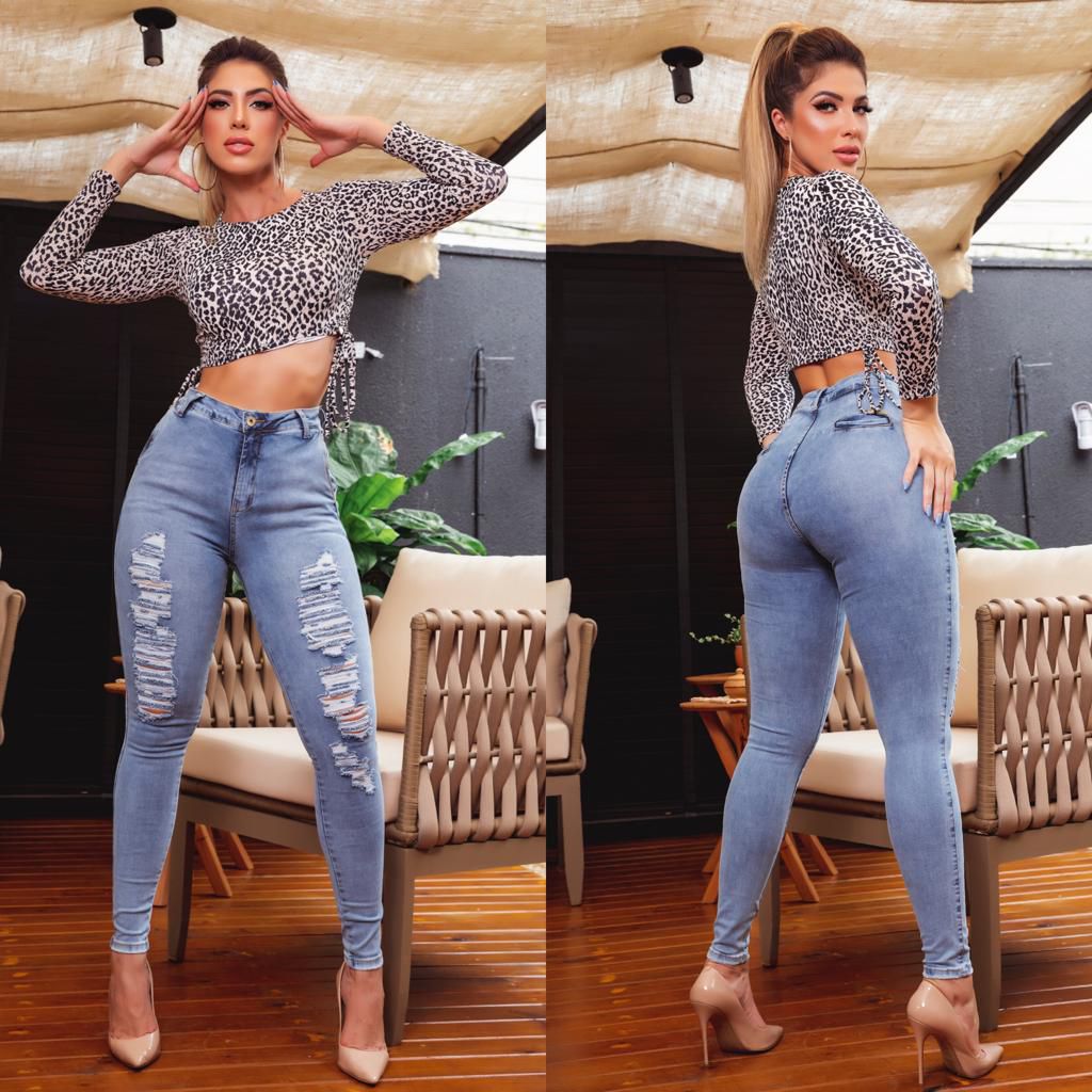 Calça jeans feminina skinny azul rasgada destroyed - HR Rihanna Fashion