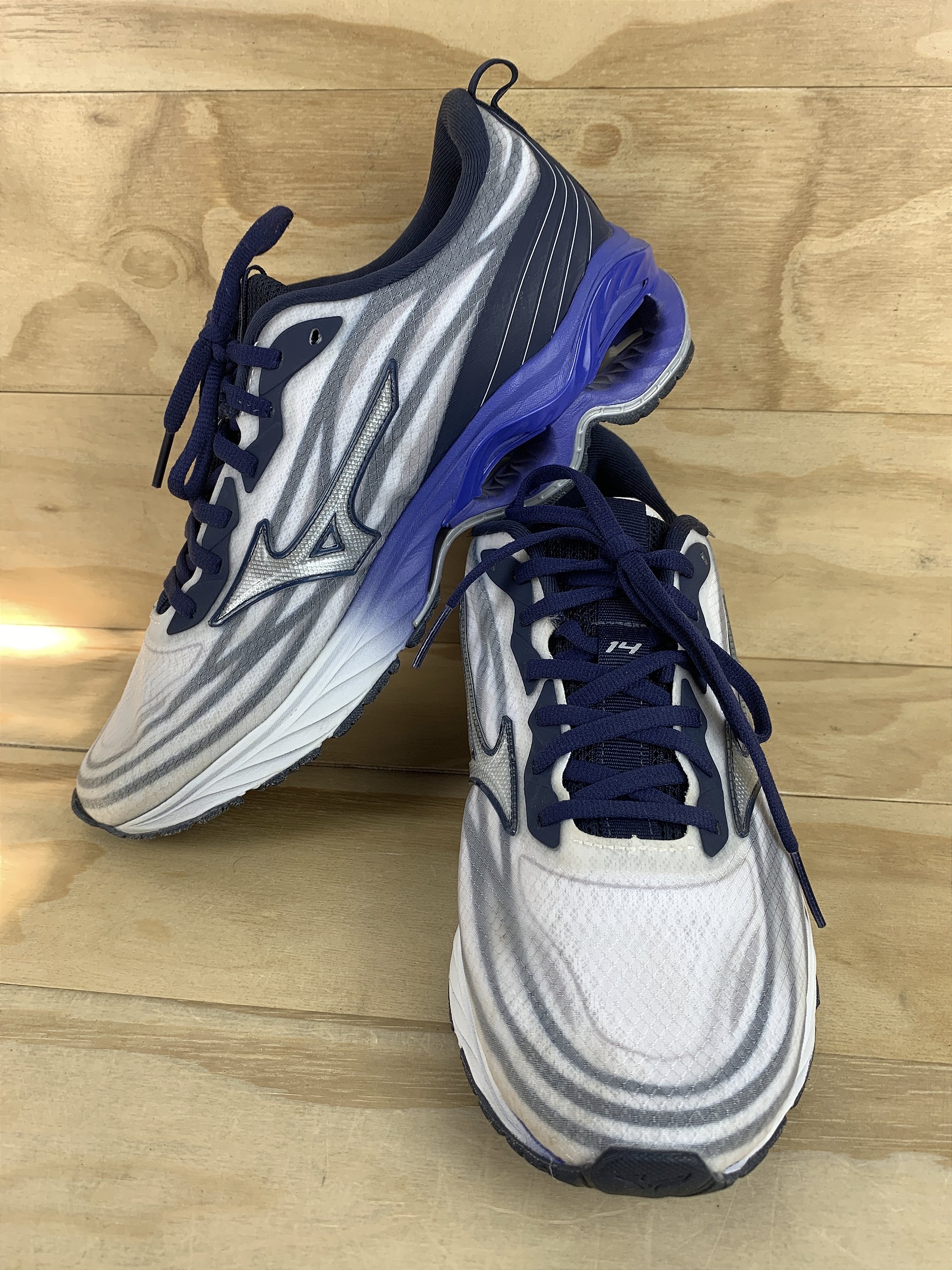 Mizuno wave frontier hotsell