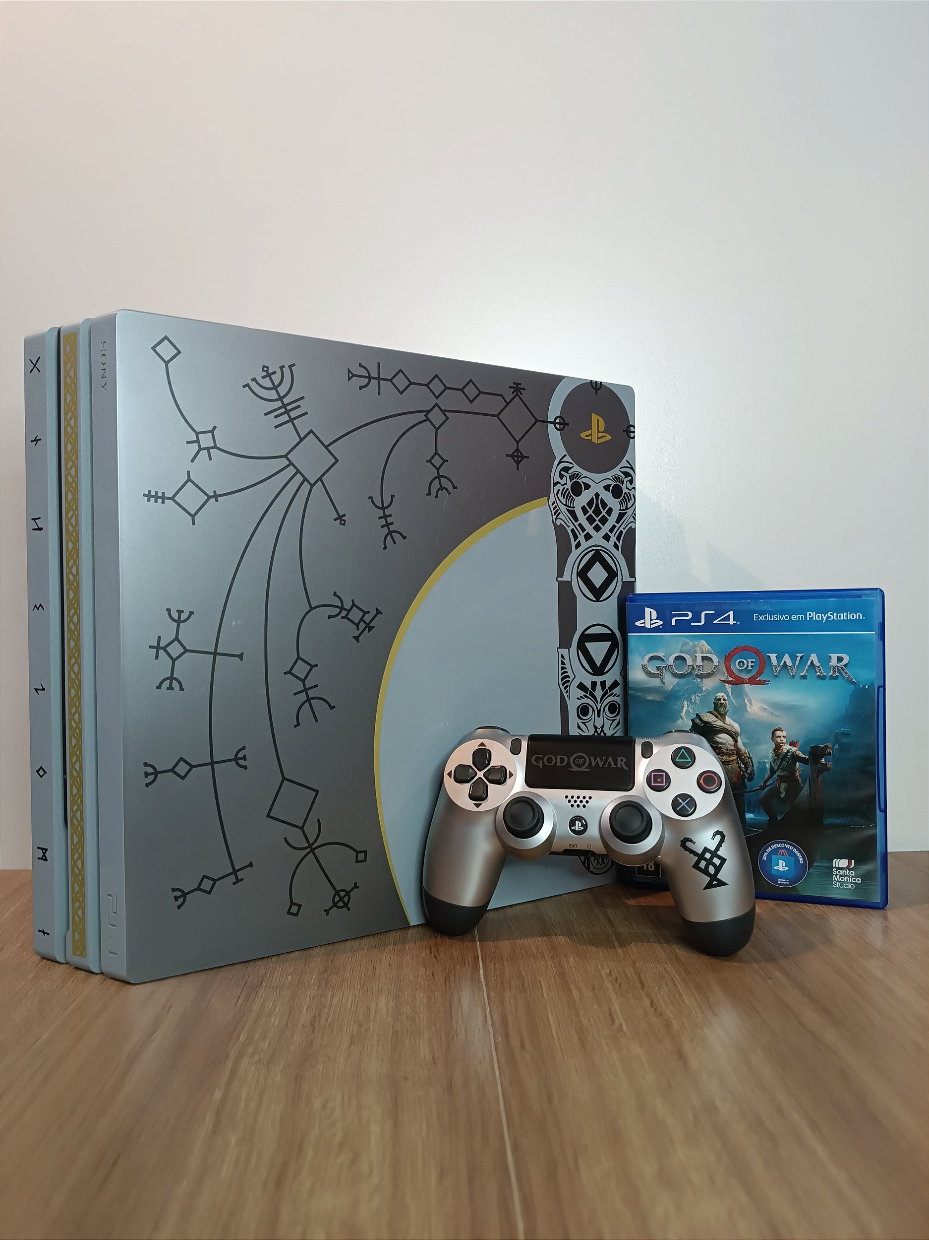 CONSOLE PS4 PLAYSTATION 4 PRO 1TB GOD OF WAR EDITION SEMINOVO DS Games Atibaia