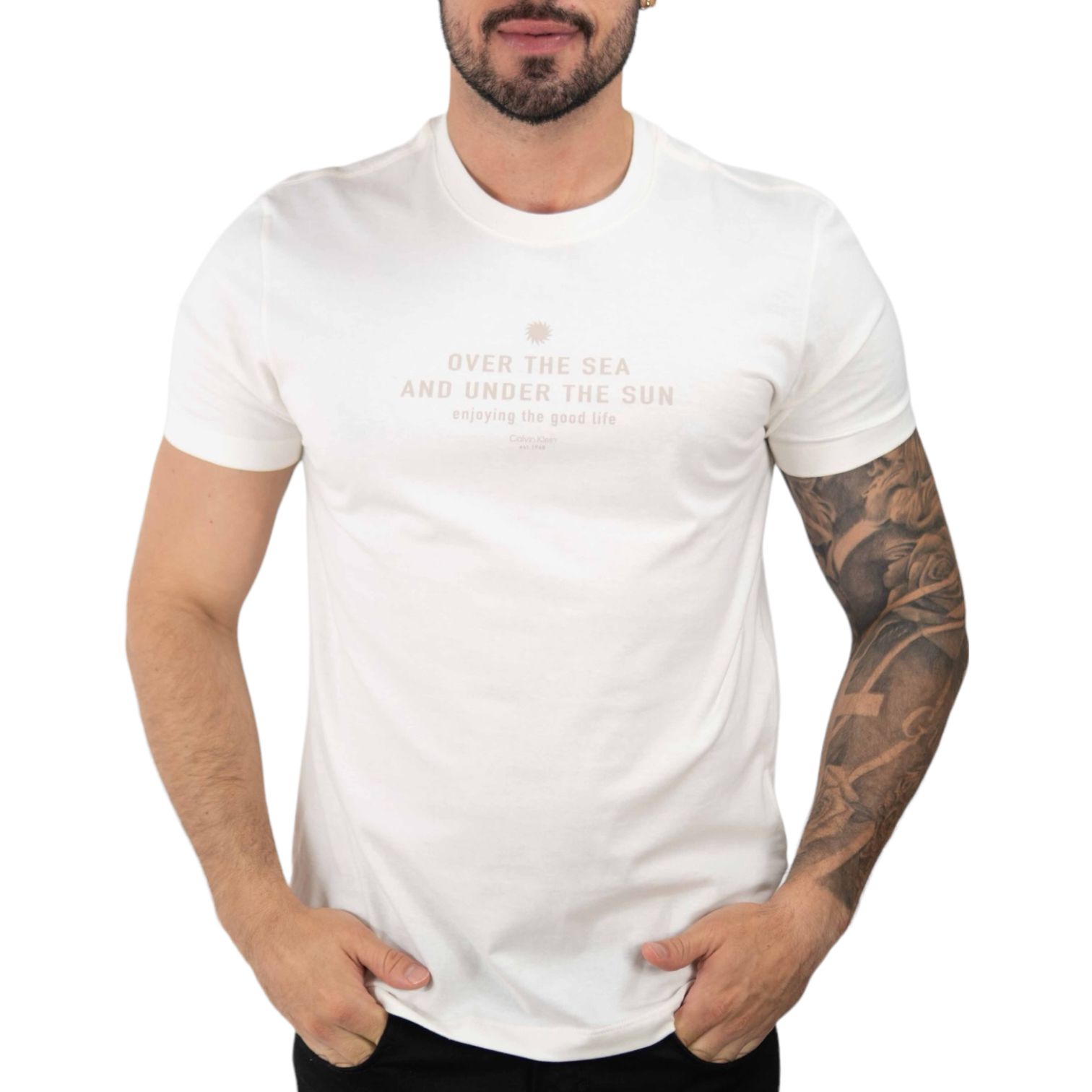 Camiseta Calvin Klein Under The Sun Off White - Outlet360